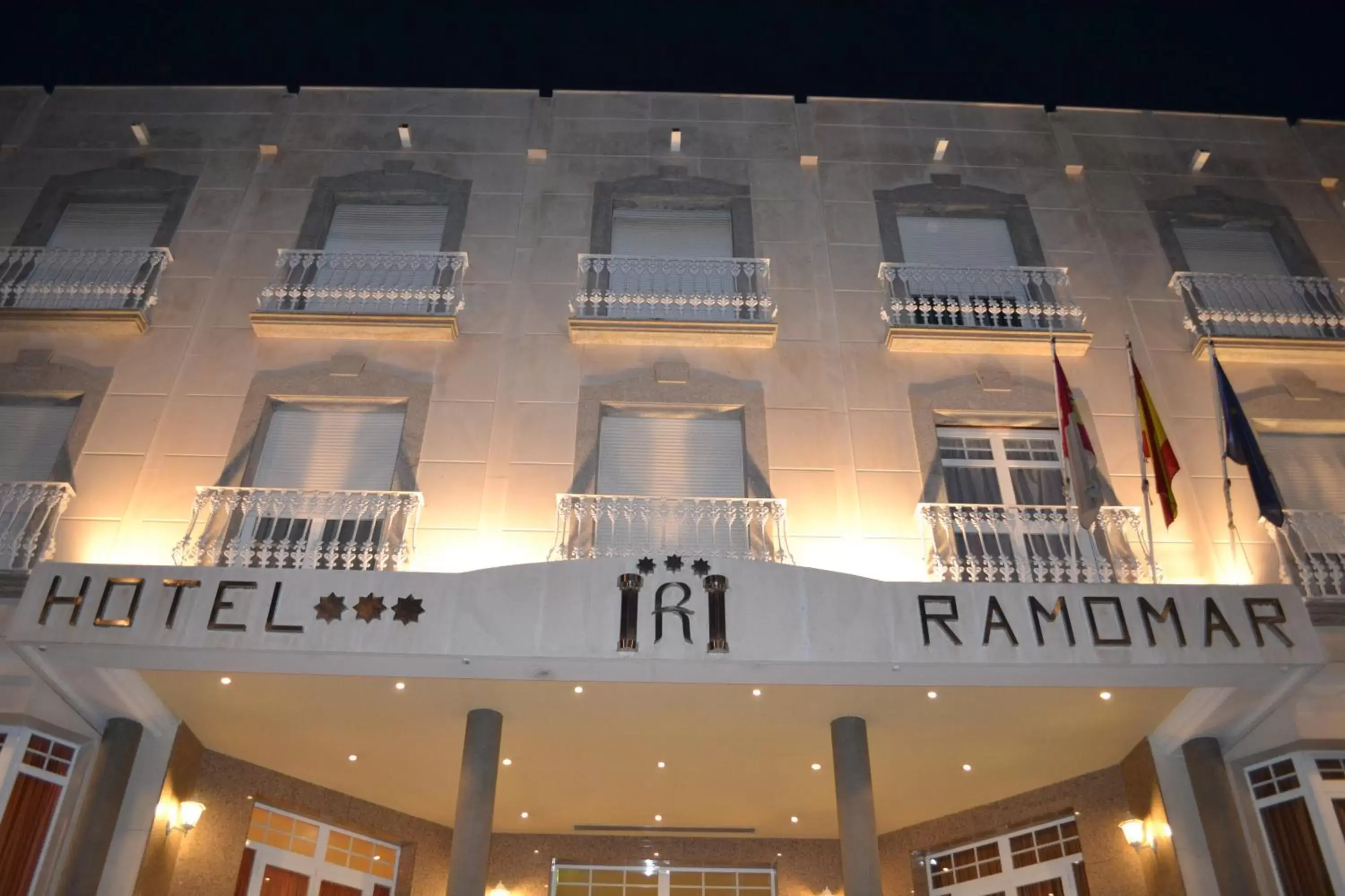 Facade/entrance, Property Building in Hotel Ramomar