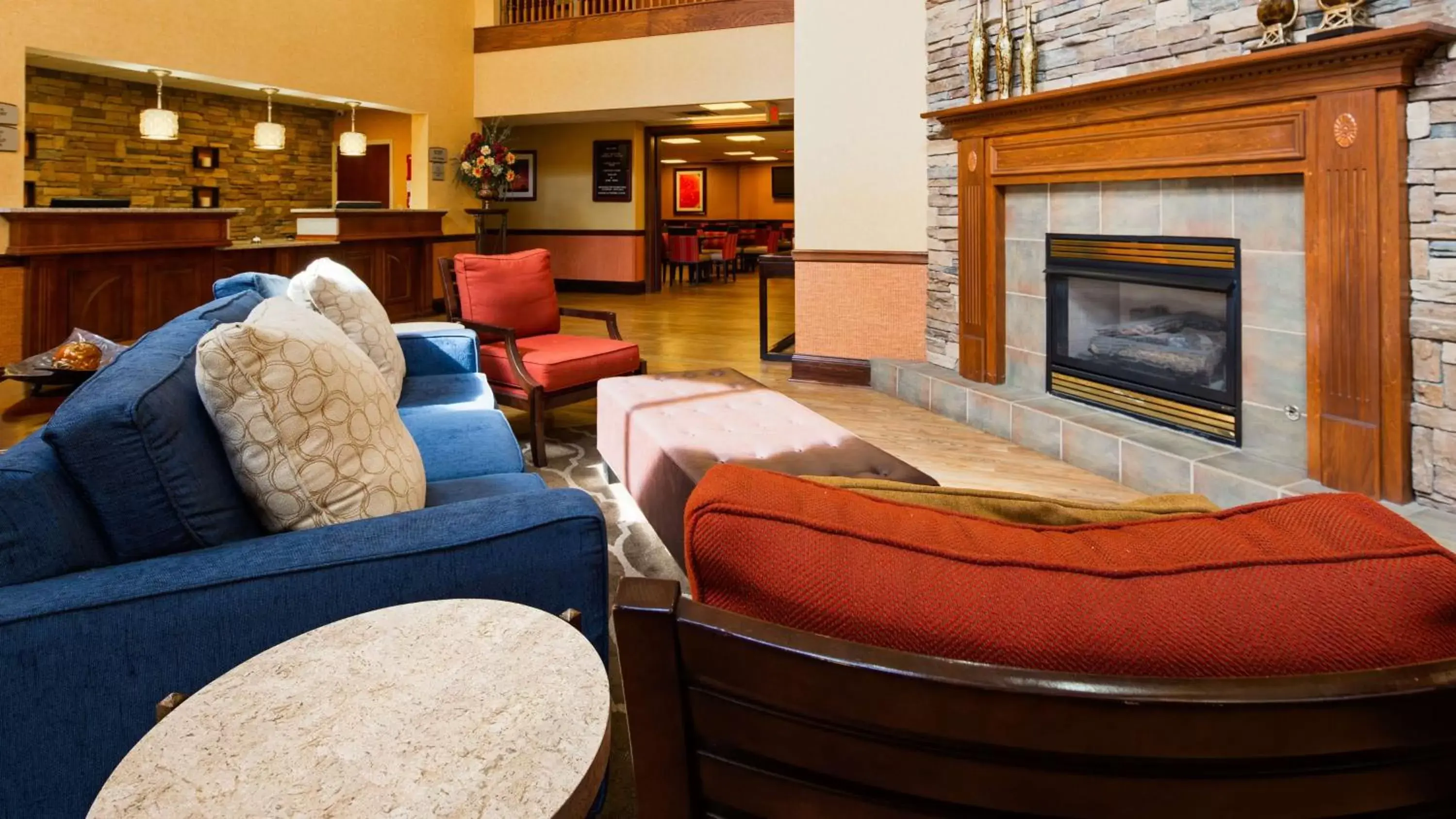 Lobby or reception, Seating Area in Best Western Plus Georgetown Corporate Center Hotel