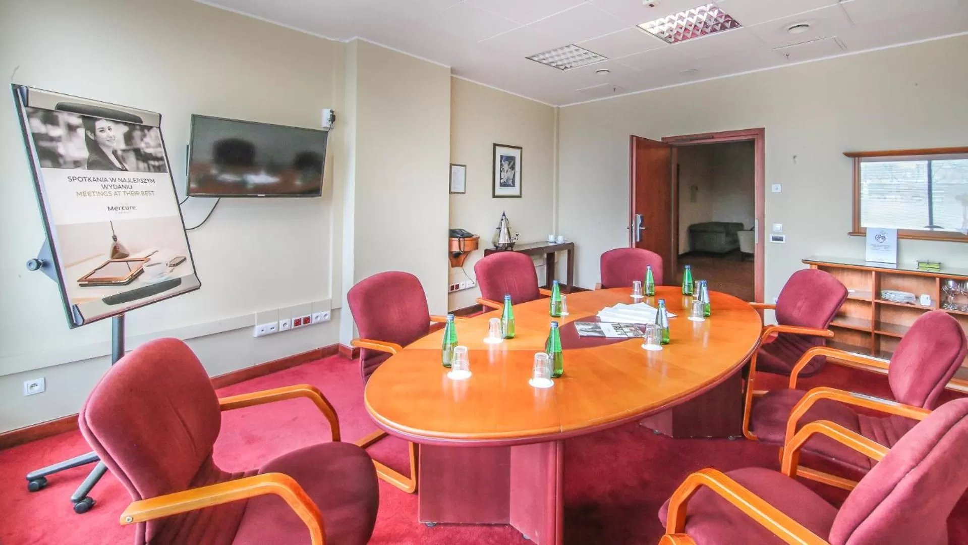 Property building in Hotel Mercure Poznań Centrum