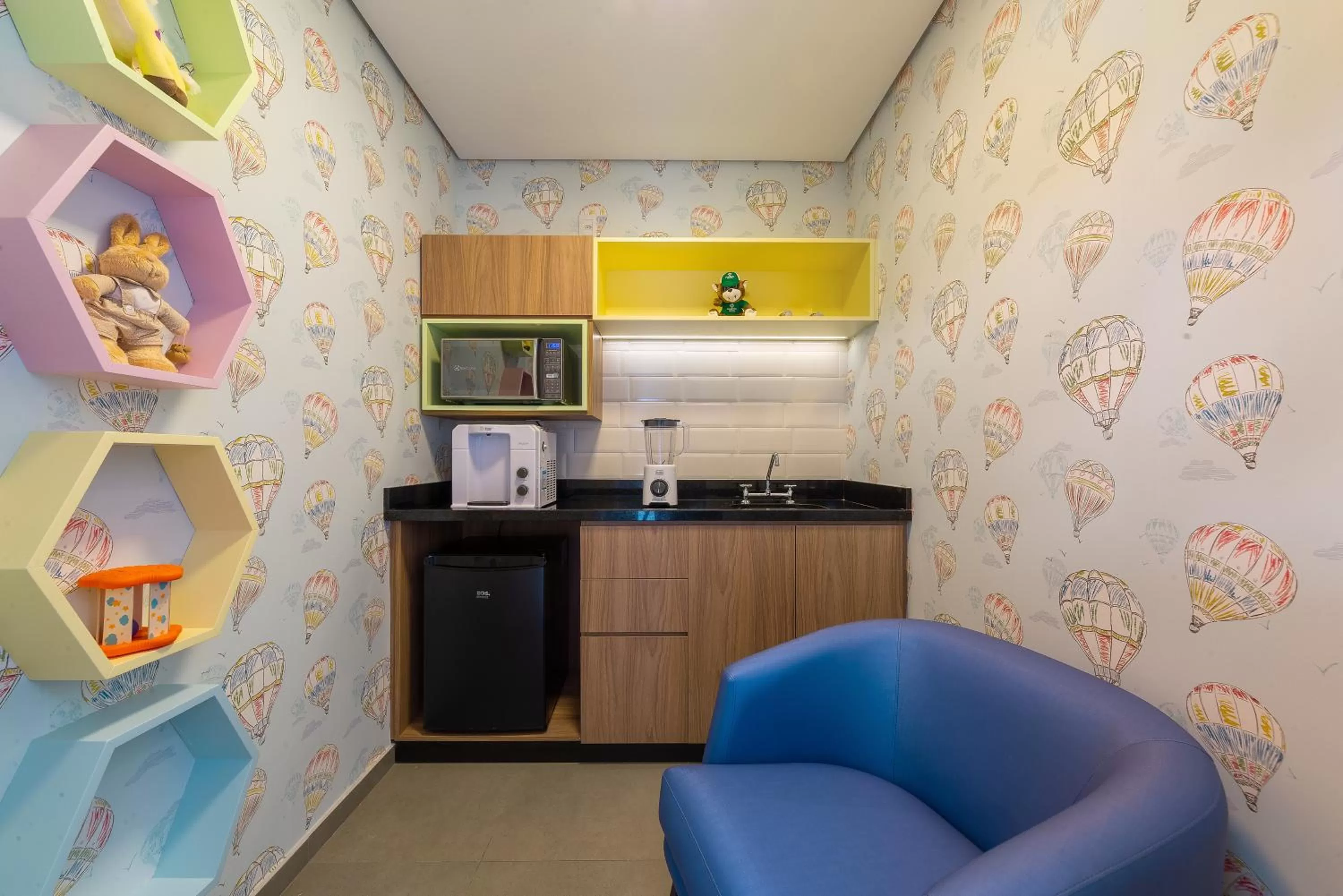 children in Laghetto Canela