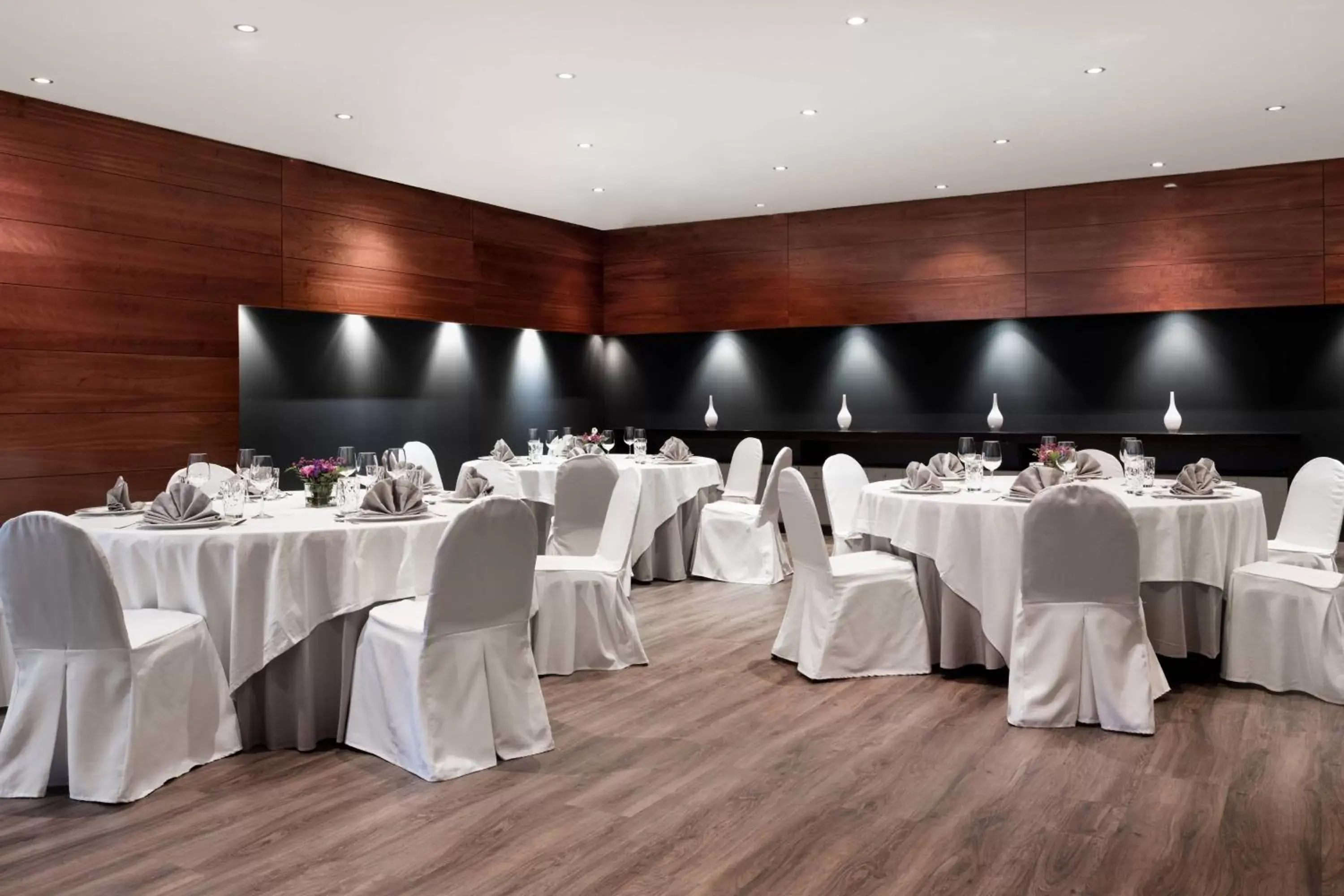 Lobby or reception, Banquet Facilities in AC Hotel A Coruña by Marriott