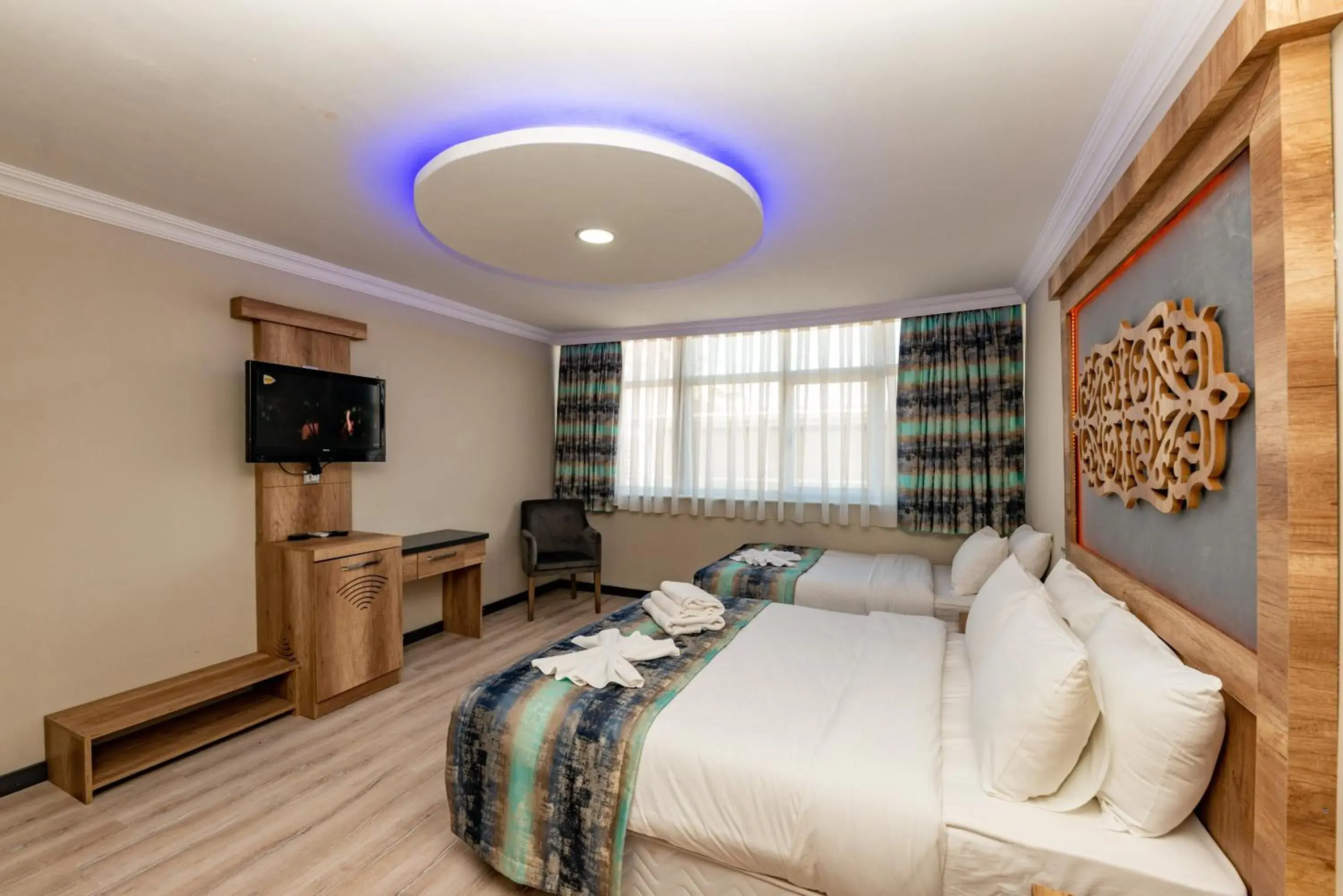 Bed in Linda Expo Palace Bed in Linda Expo Palace