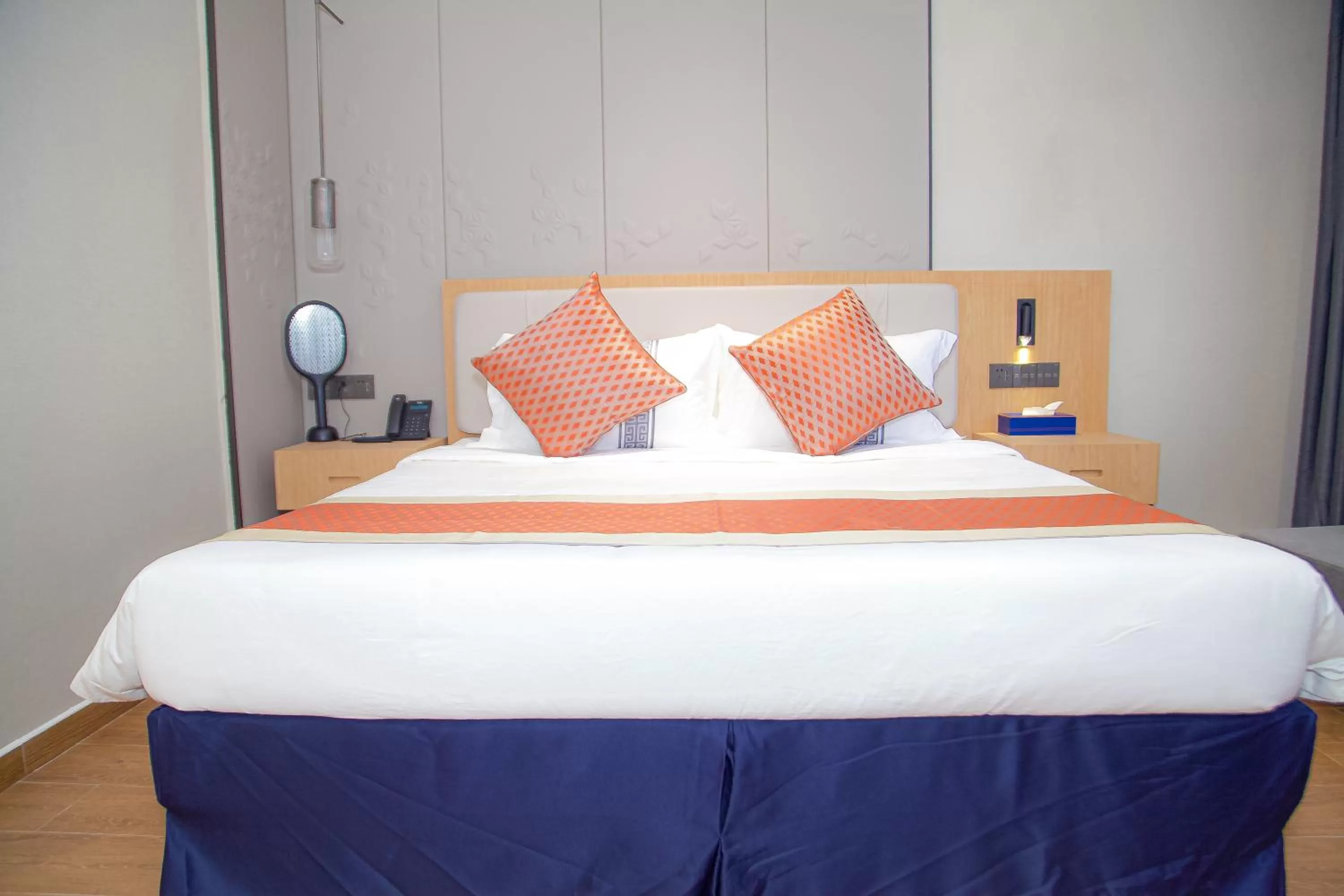 Bed in Hôtel FAMILLE MONDIALE