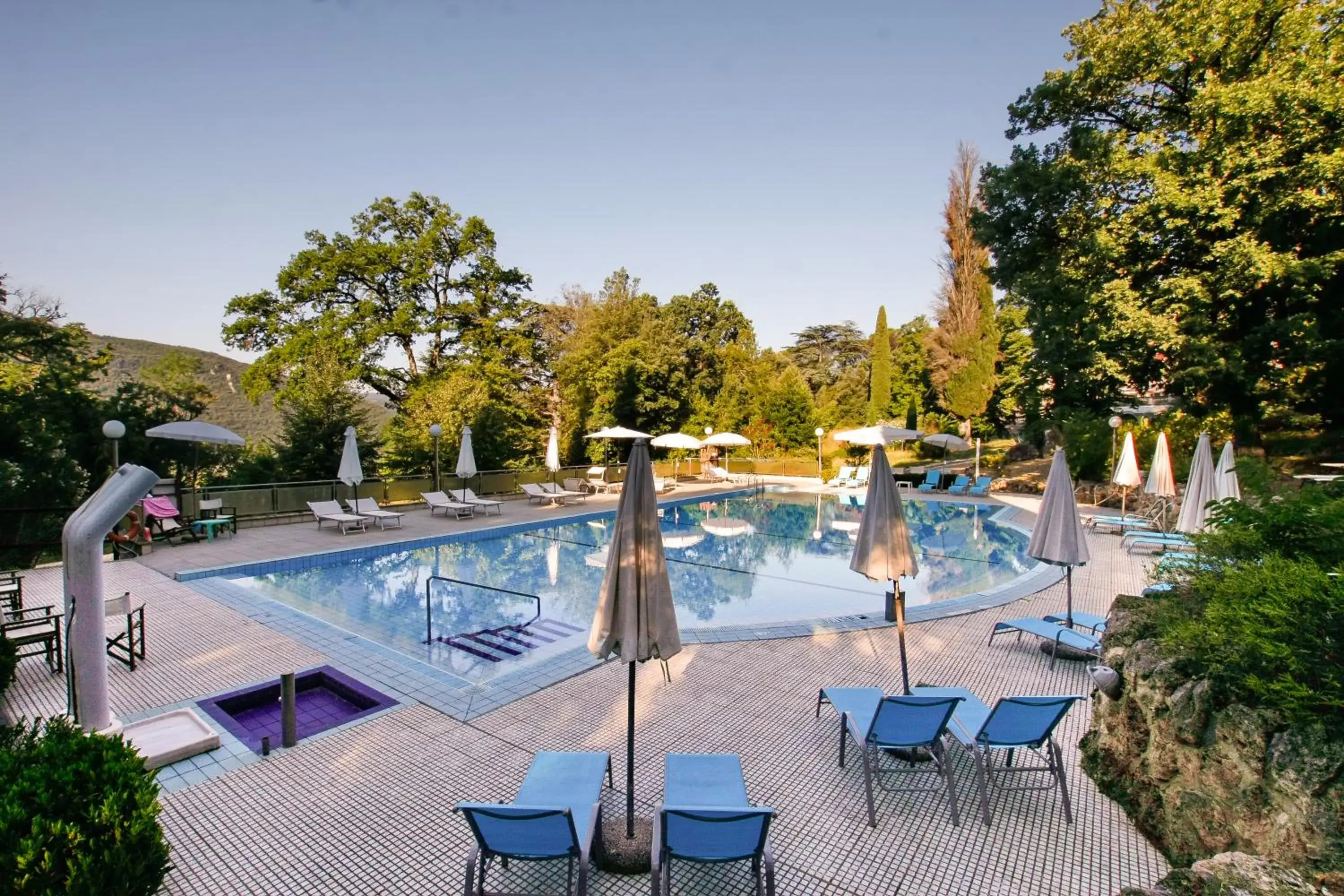 Swimming Pool in Park Hotel Villa Potenziani