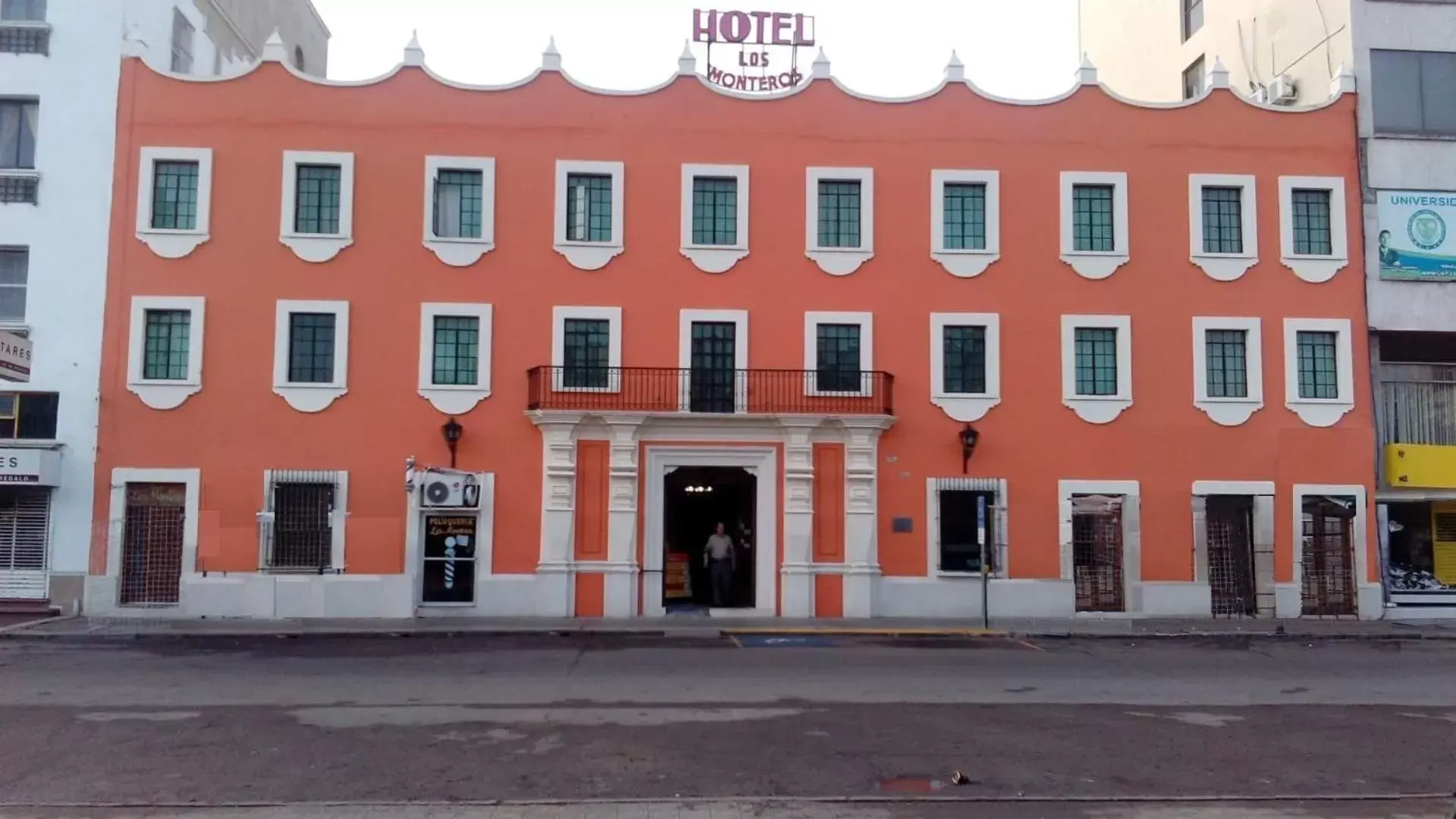 Property Building in Hotel Los Monteros
