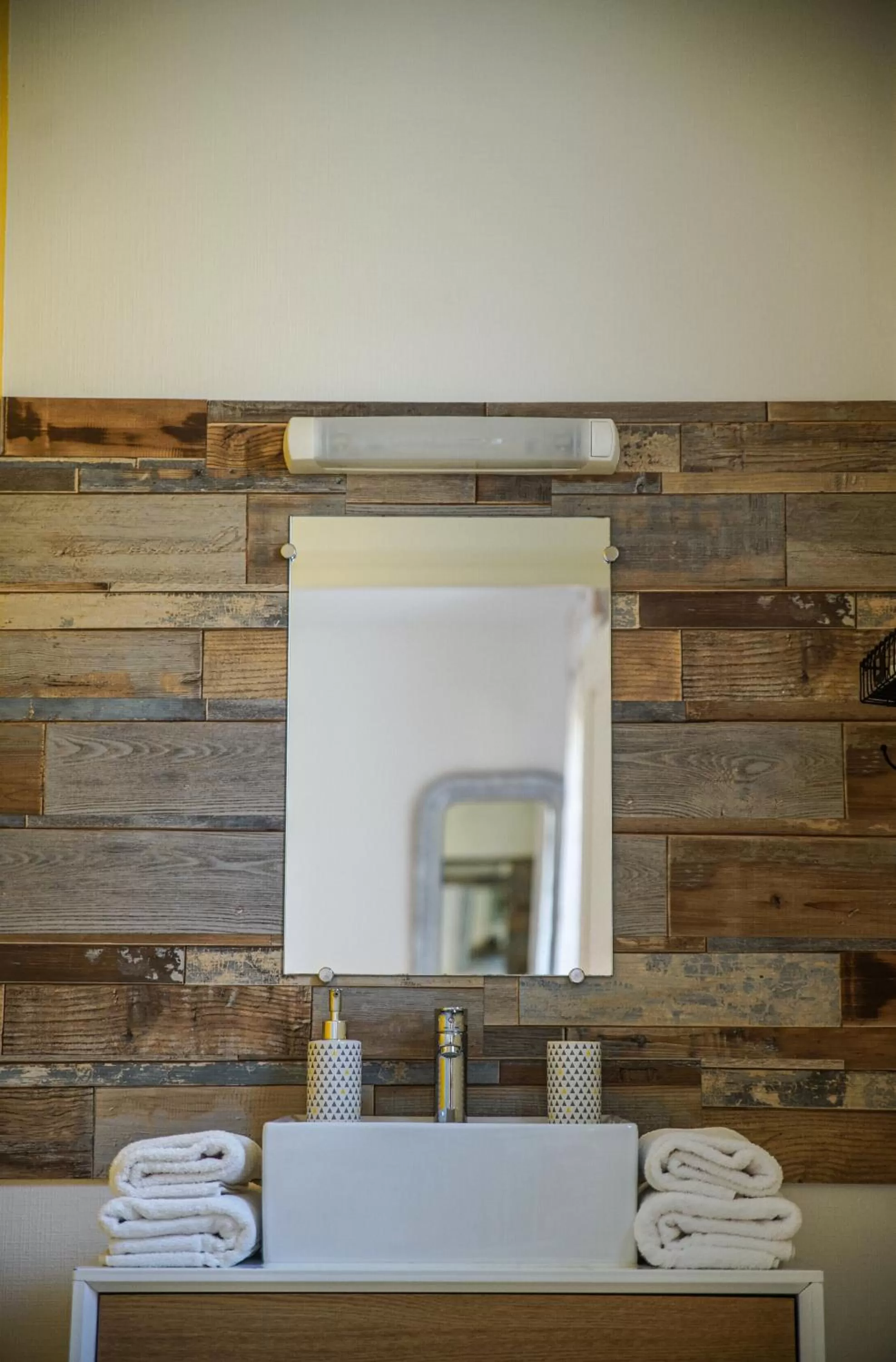 Decorative detail in La Girouardière