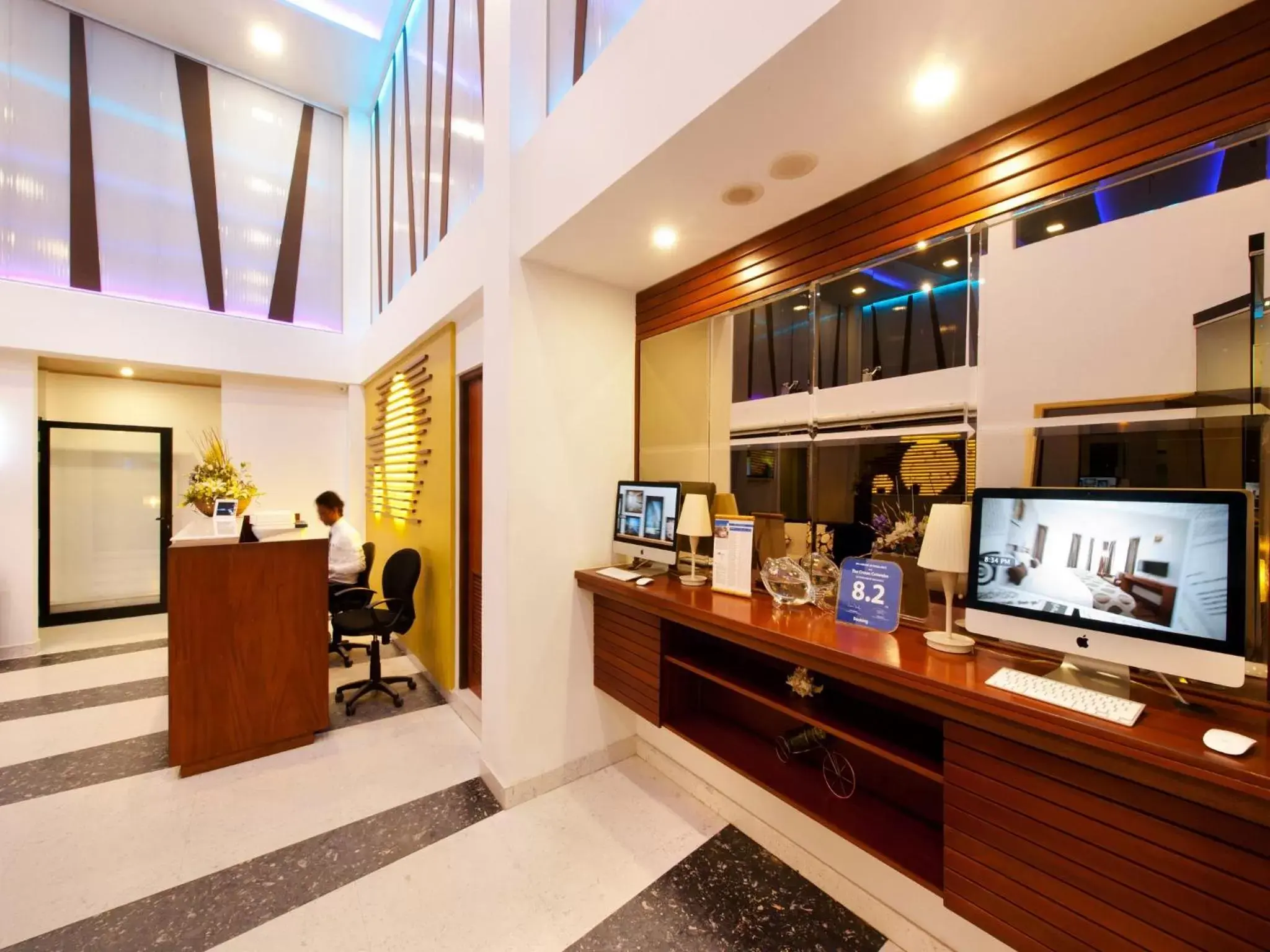 Business facilities in The Ocean Colombo - Guaranteed Sea View Rooms Business facilities in The Ocean Colombo - Guaranteed Sea View Rooms