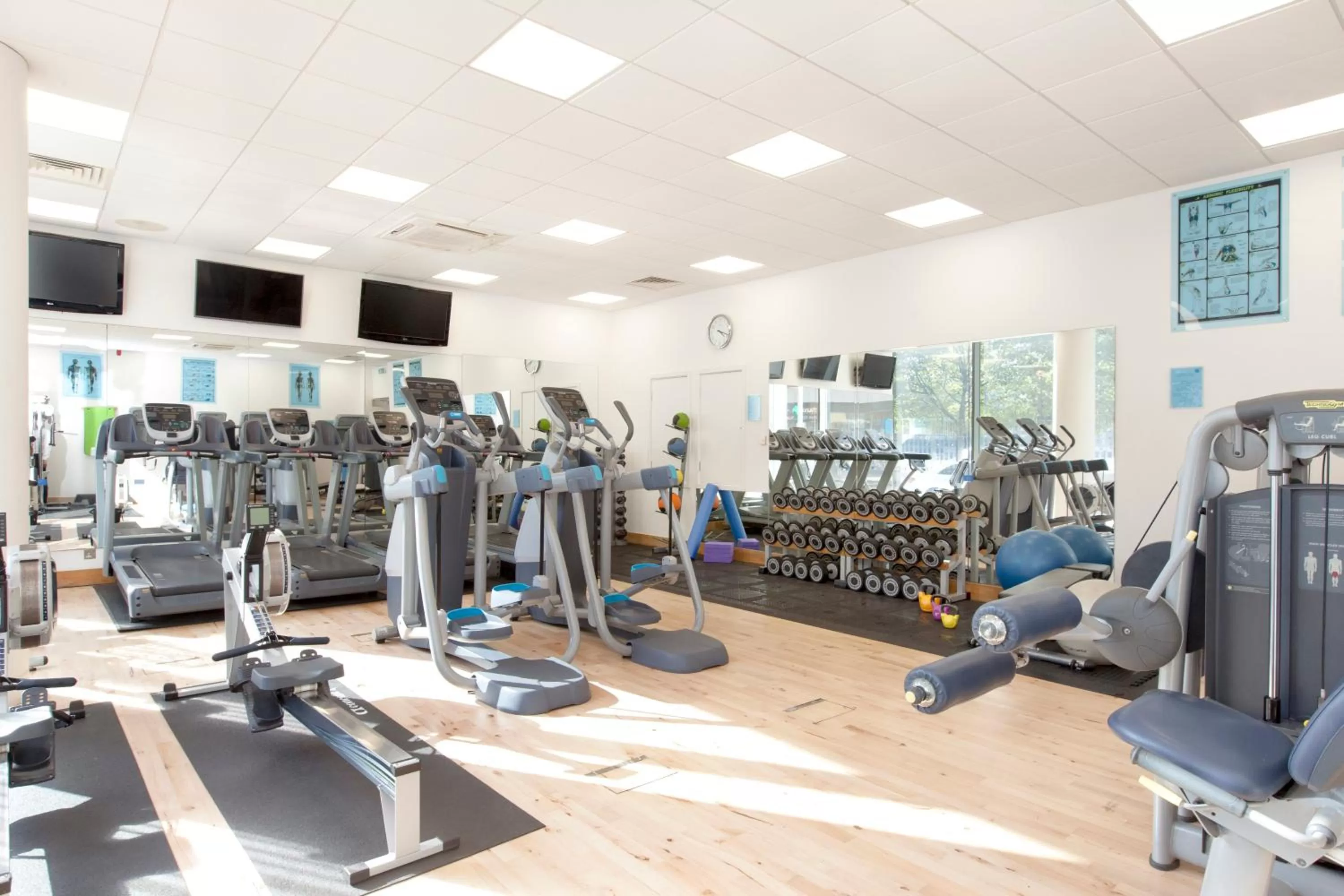 Fitness centre/facilities in Crowne Plaza London - Docklands by IHG