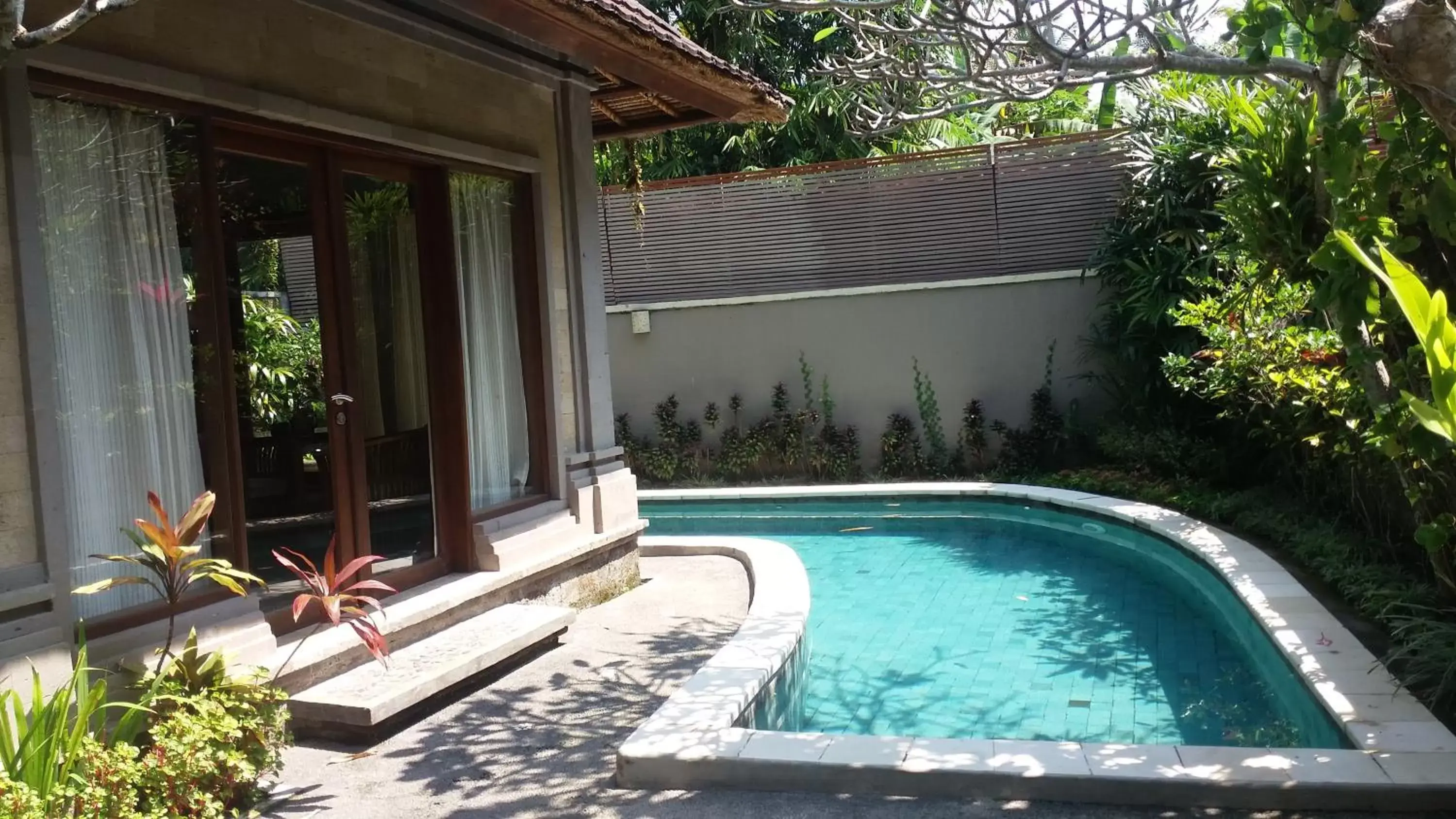 Swimming Pool in Nefatari Exclusive Villas