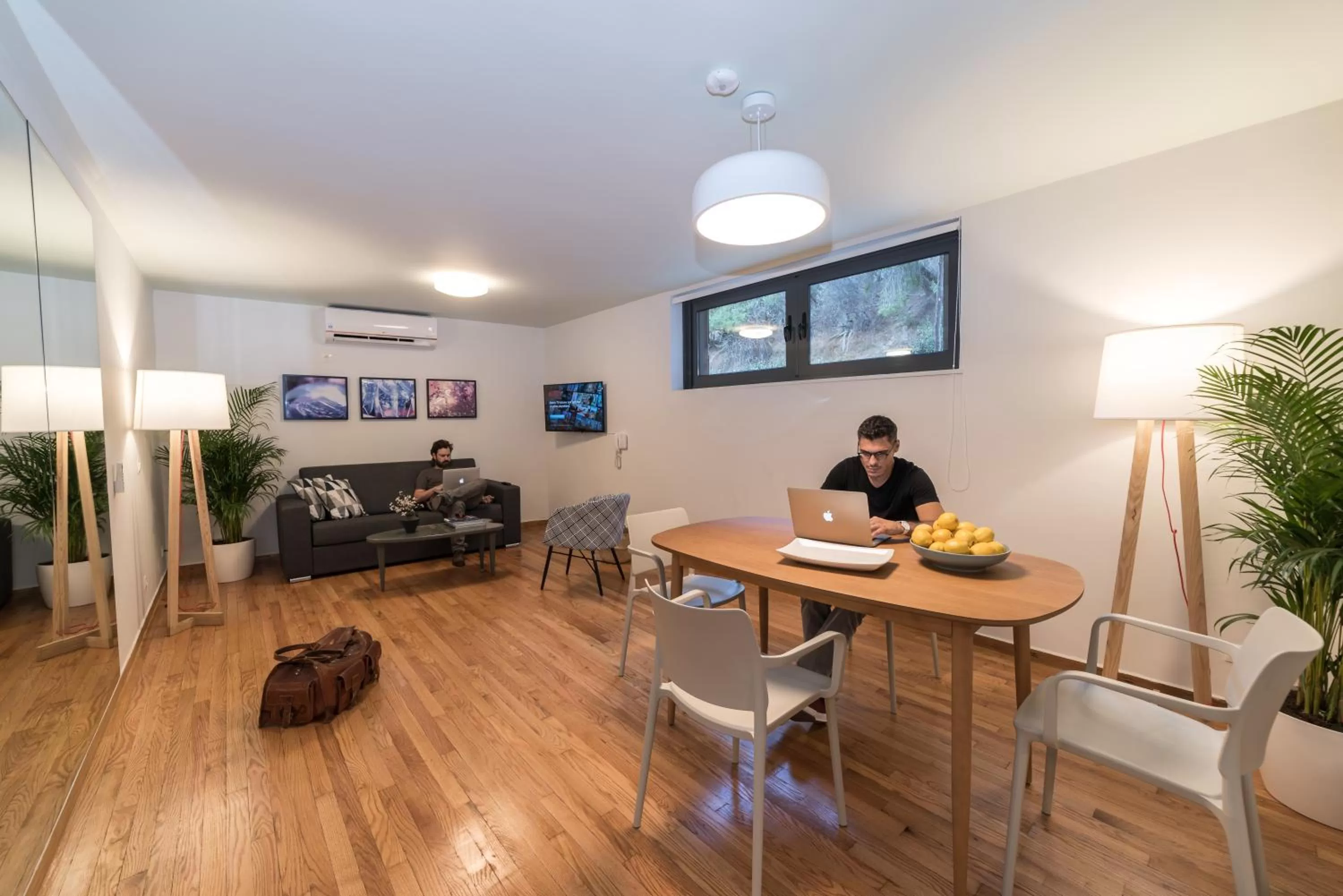 Living room in ZOIA The Hill by UPSTREET