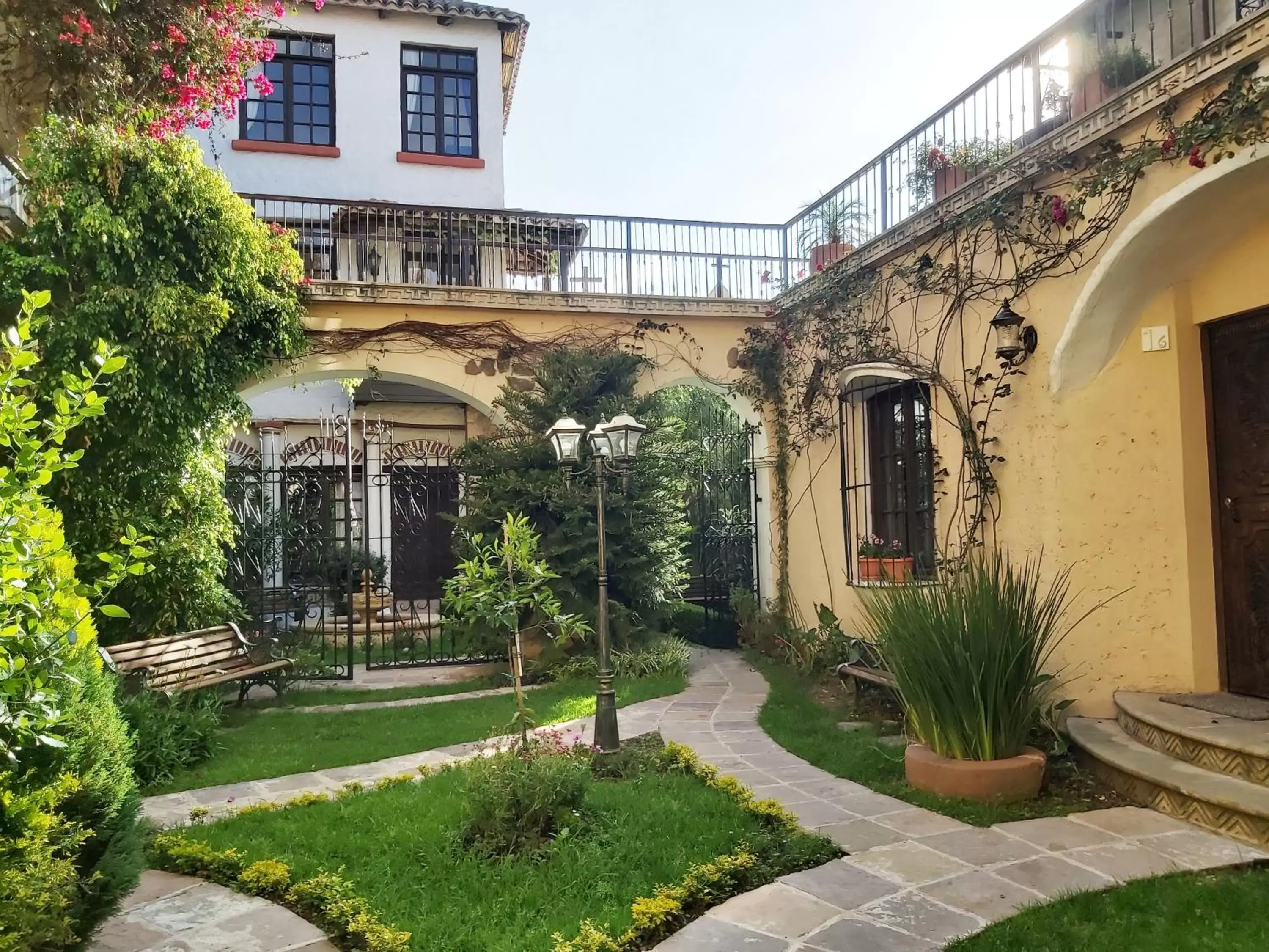 Patio, Property Building in Mi Pueblo Samary Hotel Boutique