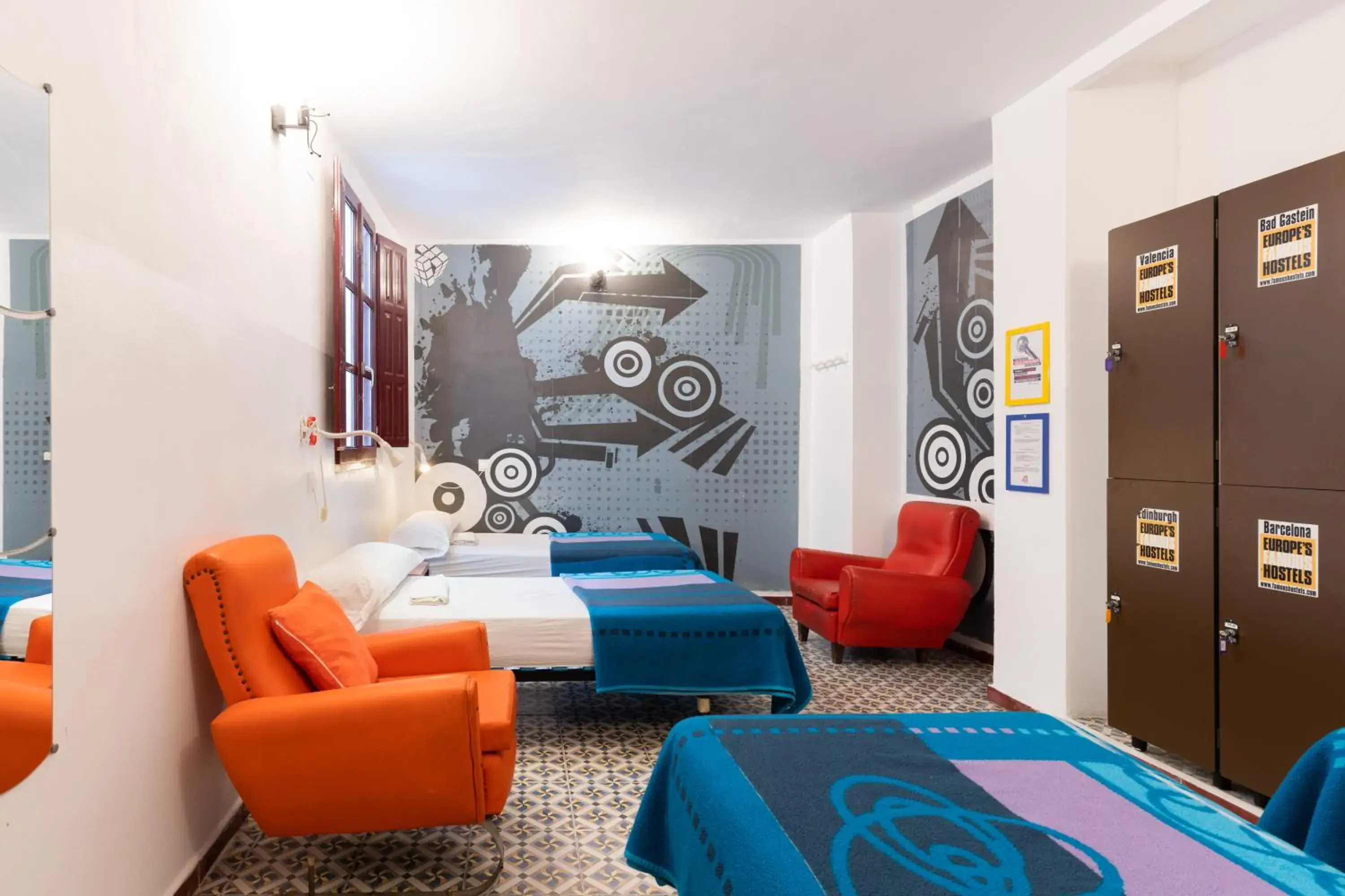 Home Youth Hostel by Feetup Hostels