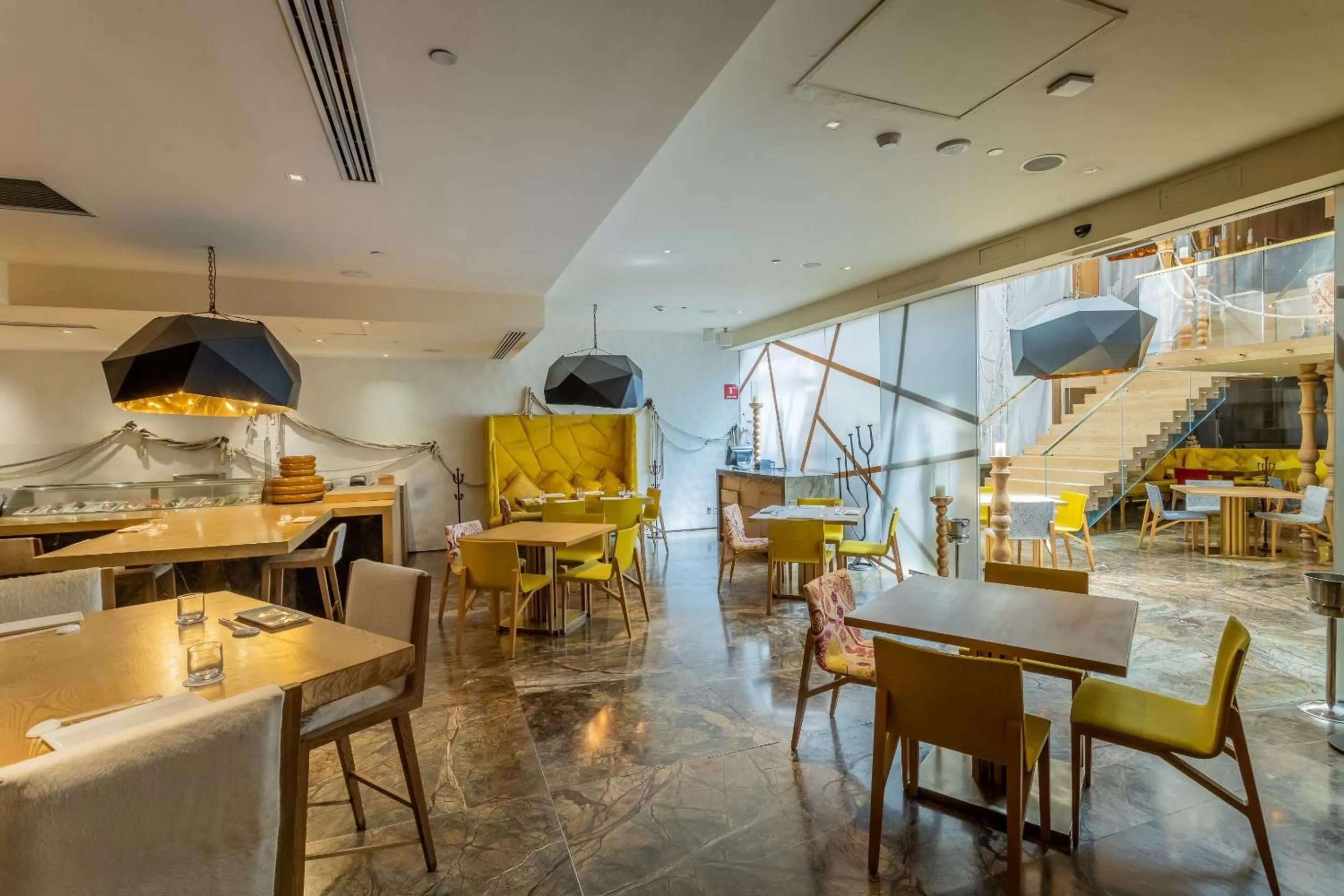 Restaurant/places to eat in Camino Real Polanco Mexico