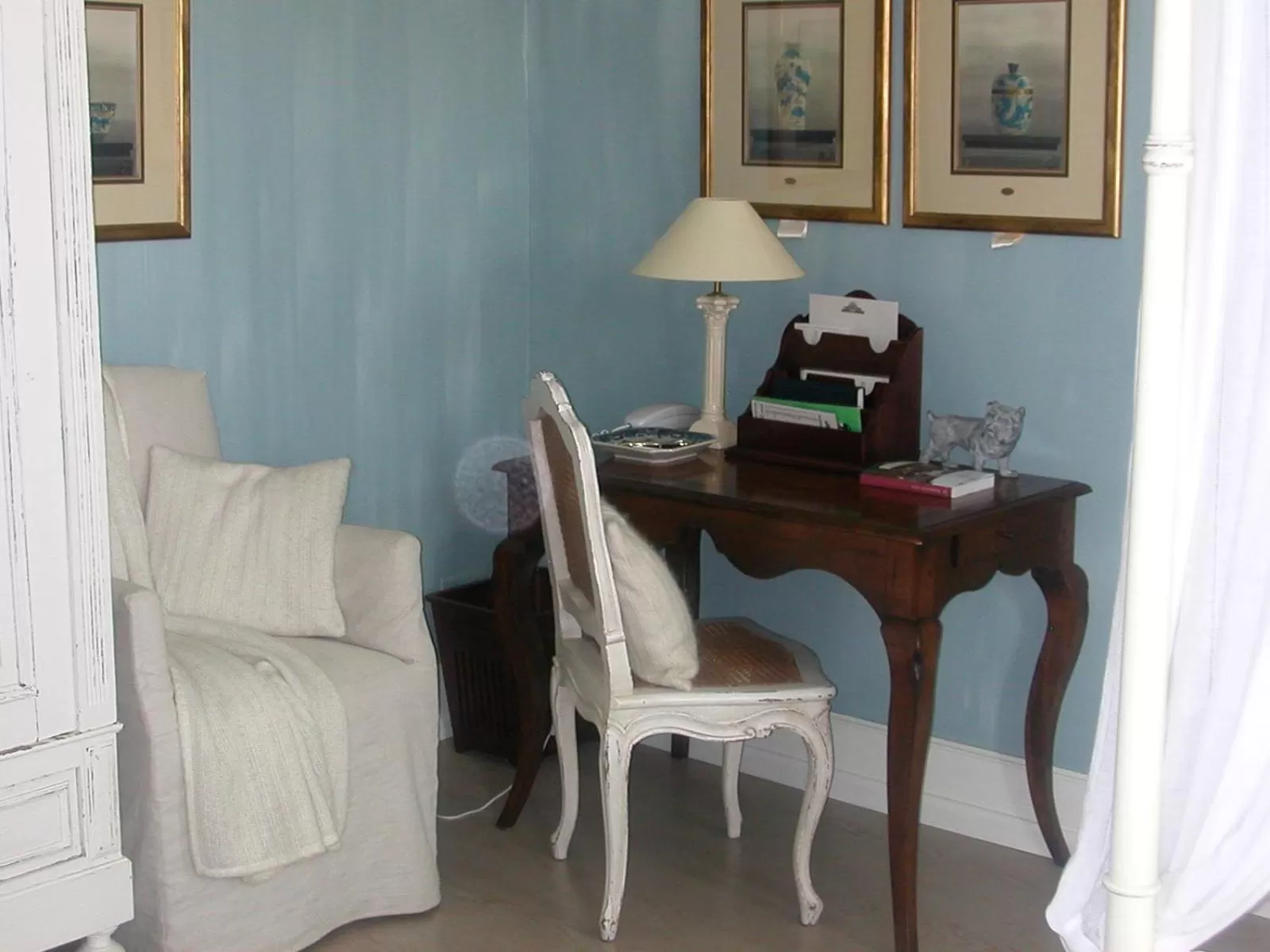 Decorative detail in Hotel Recour