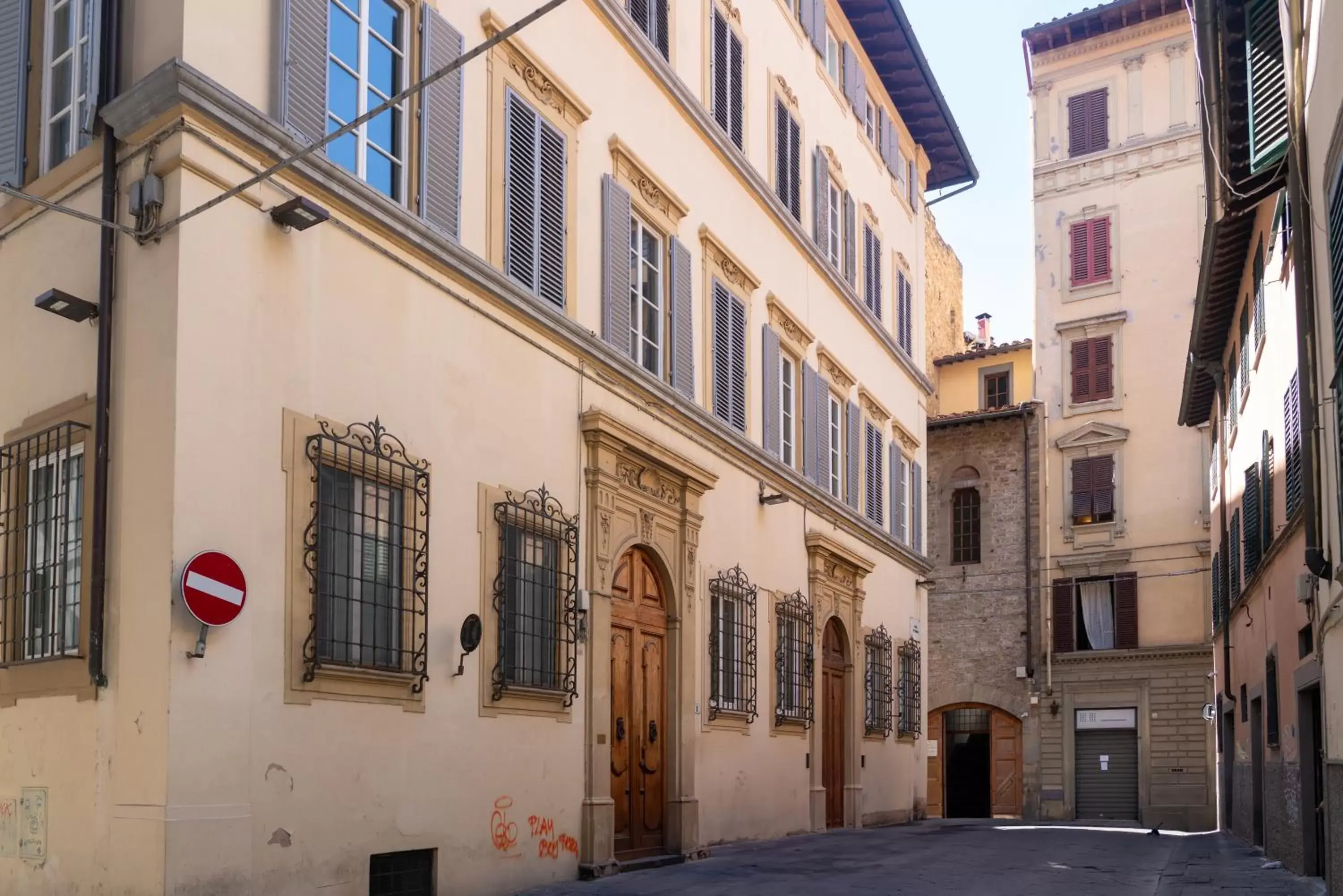 Neighbourhood in Dimora Le Torri - Boutique Luxury Suites in Florence Historic Centre - Adults Only