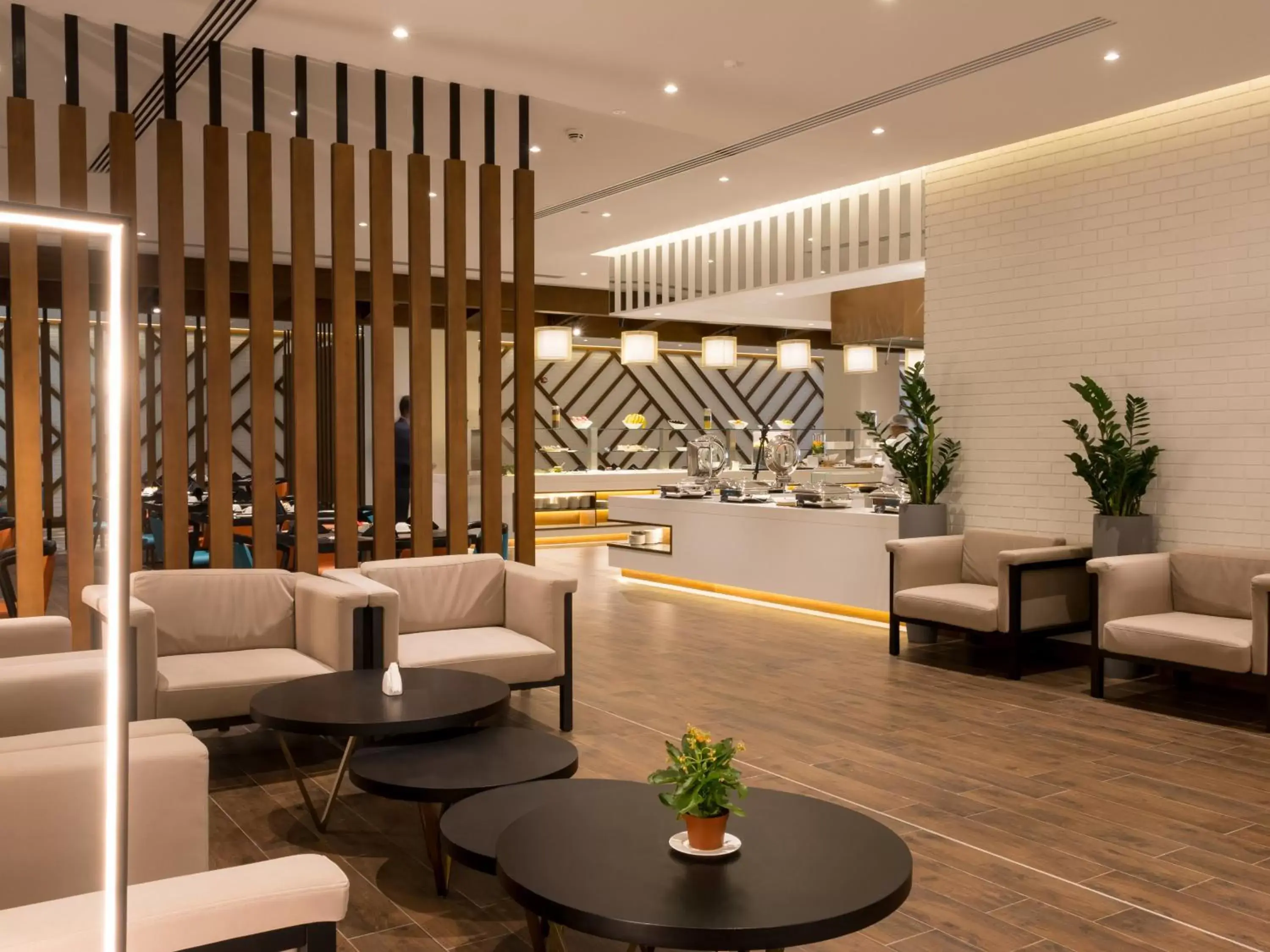 Restaurant/places to eat, Lobby/Reception in Flora Inn Hotel Dubai Airport