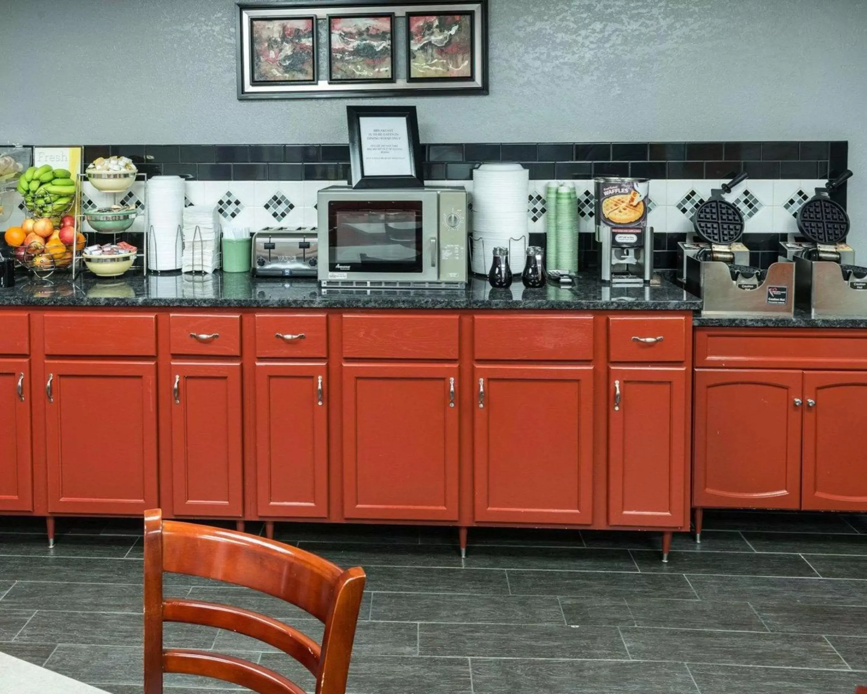 Restaurant/places to eat in Quality Inn Restaurant/places to eat in Quality Inn