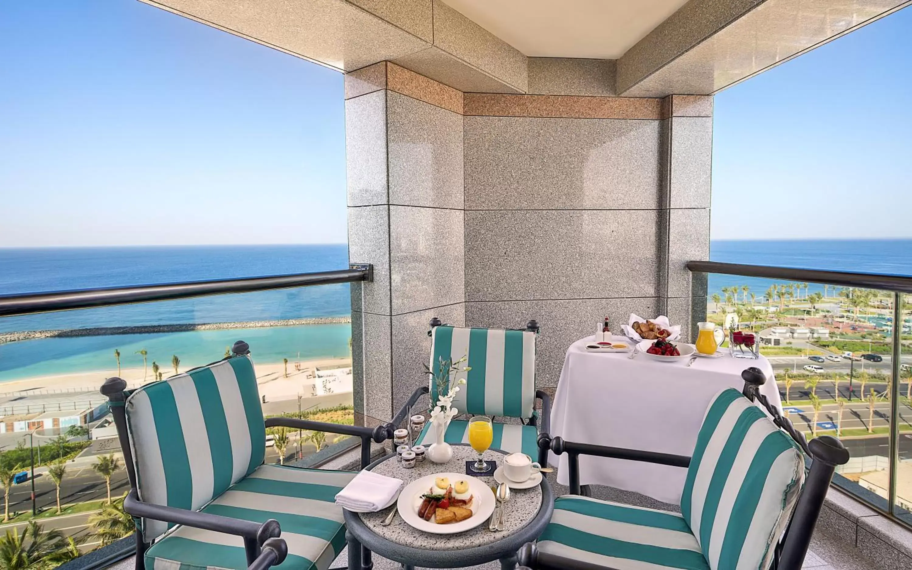 Balcony/Terrace, Sea View in Jeddah Hilton
