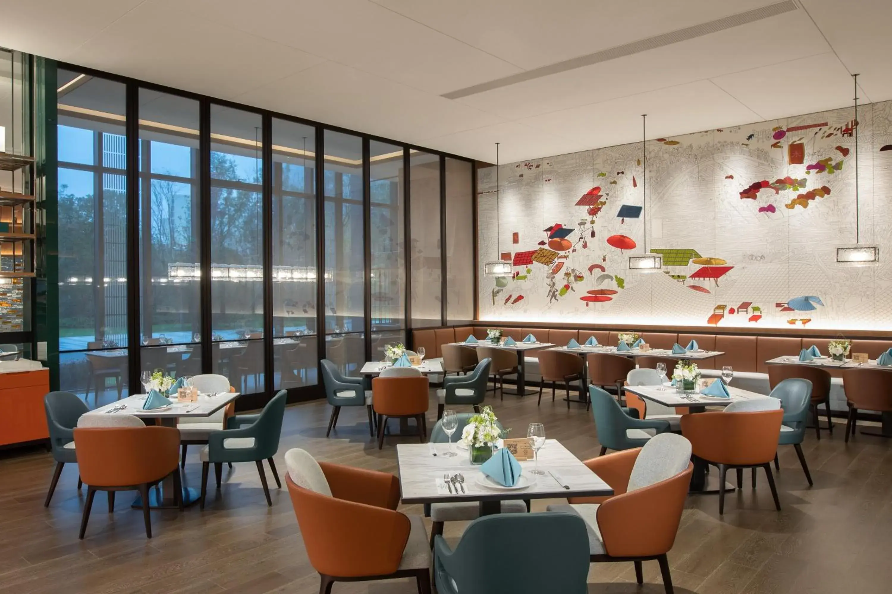 Restaurant/Places to Eat in Crowne Plaza Zhengzhou High Tech Zone, an IHG Hotel