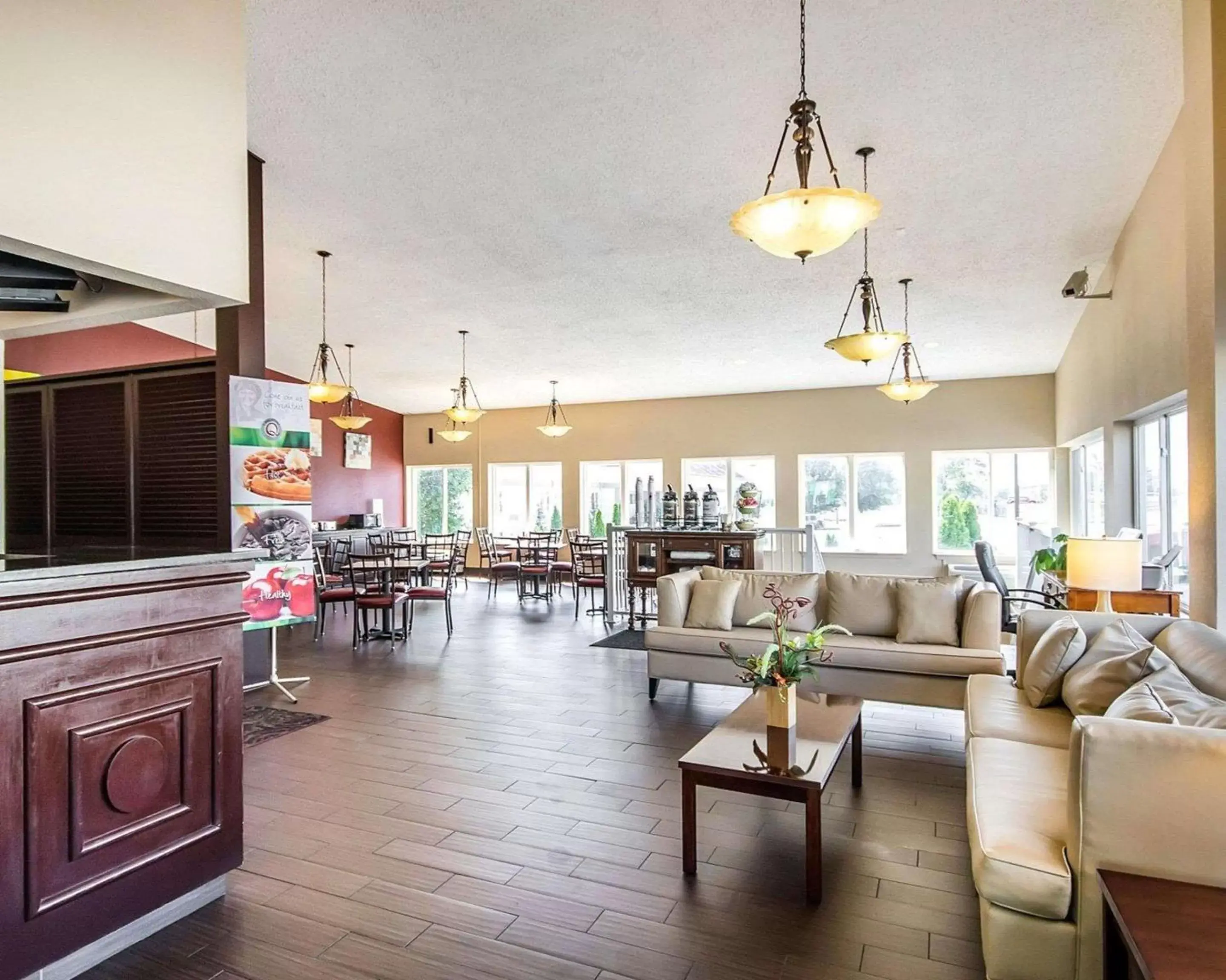 Lobby or reception in Quality Inn & Suites Elizabethtown Lobby or reception in Quality Inn & Suites Elizabethtown