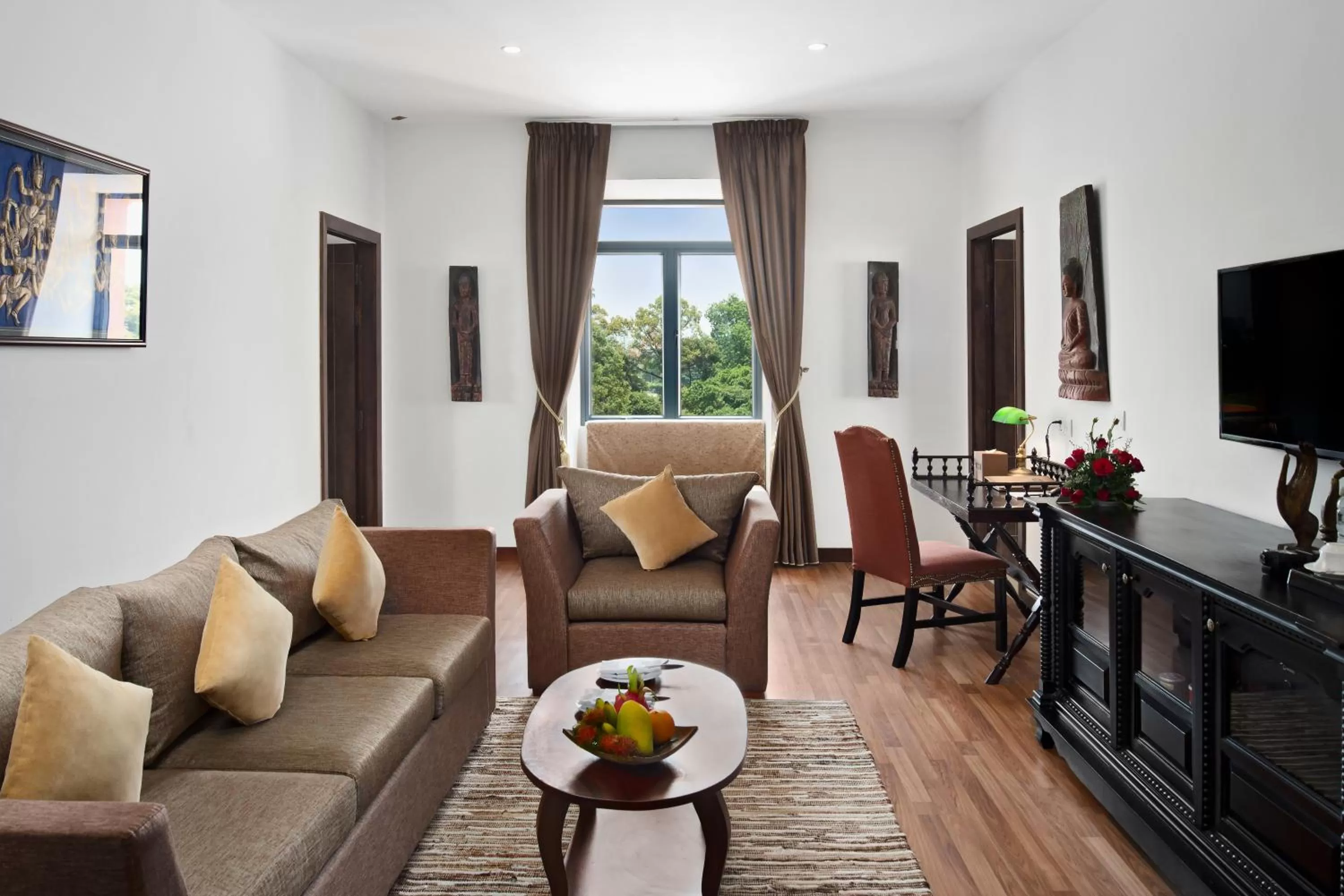 Living room in Palace Gate Hotel & Resort by EHM