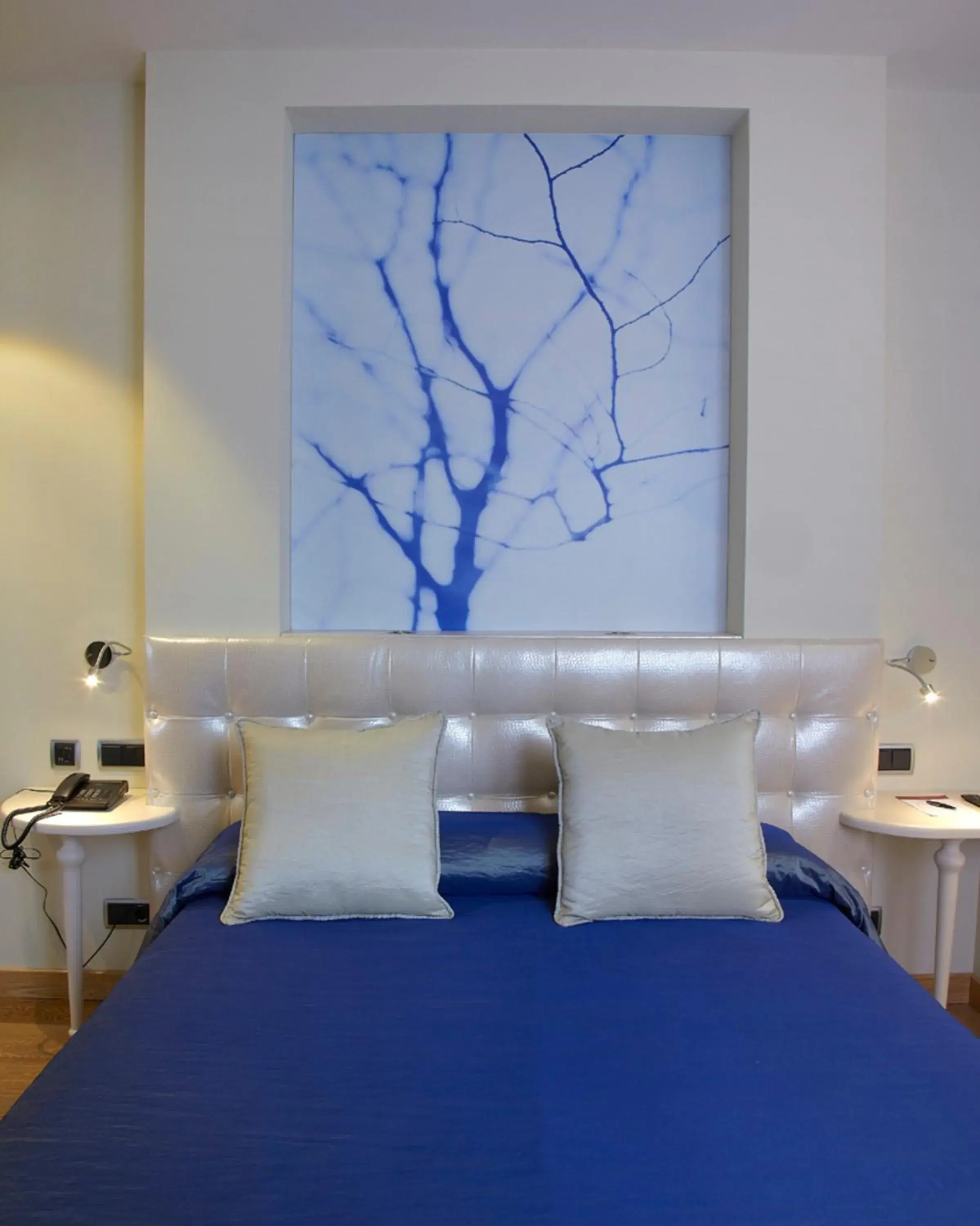 Bed, Seating Area in Hotel Campoamor