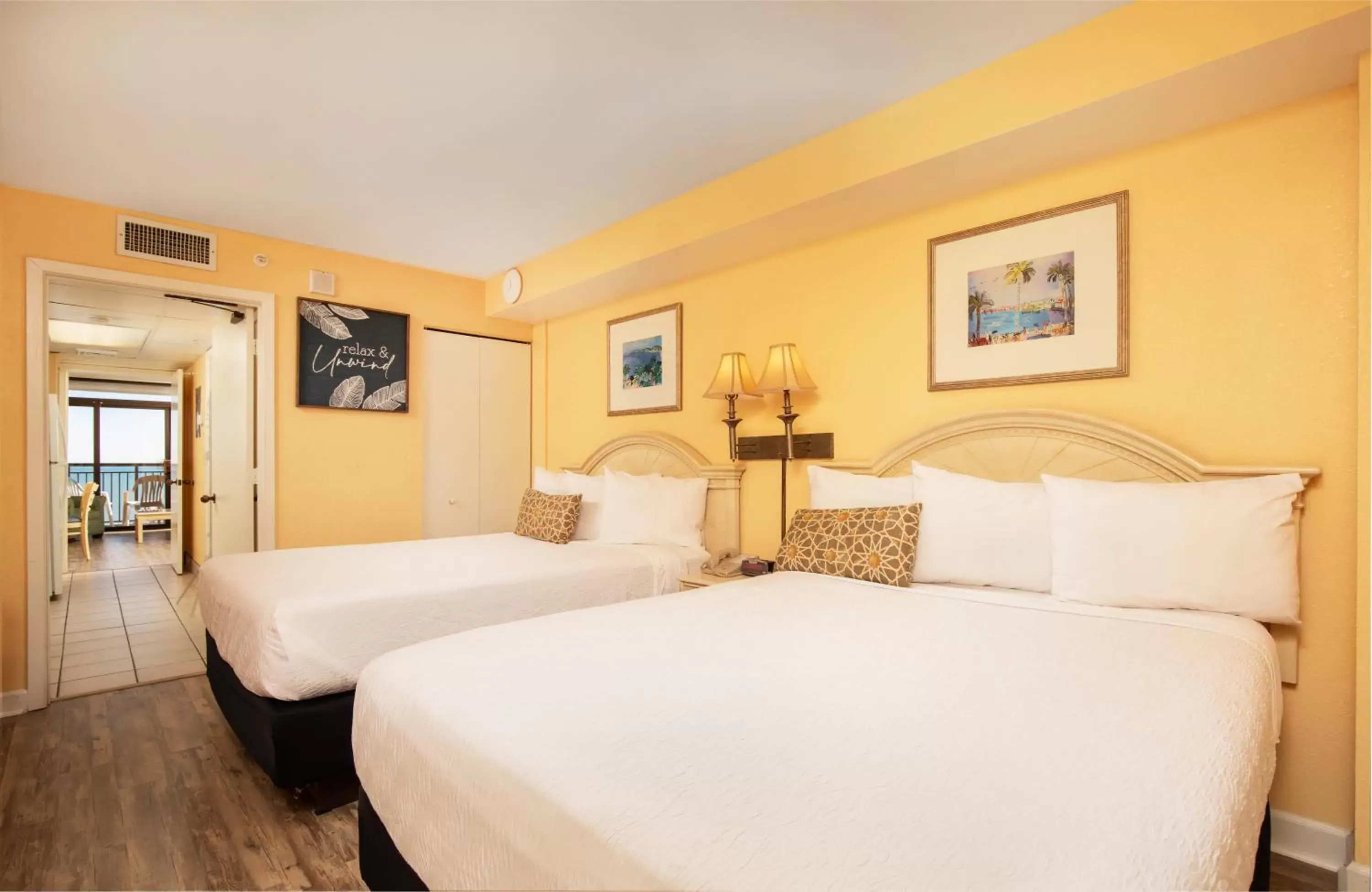 Bedroom, Bed in Grande Shores Ocean Resorts Condominiums