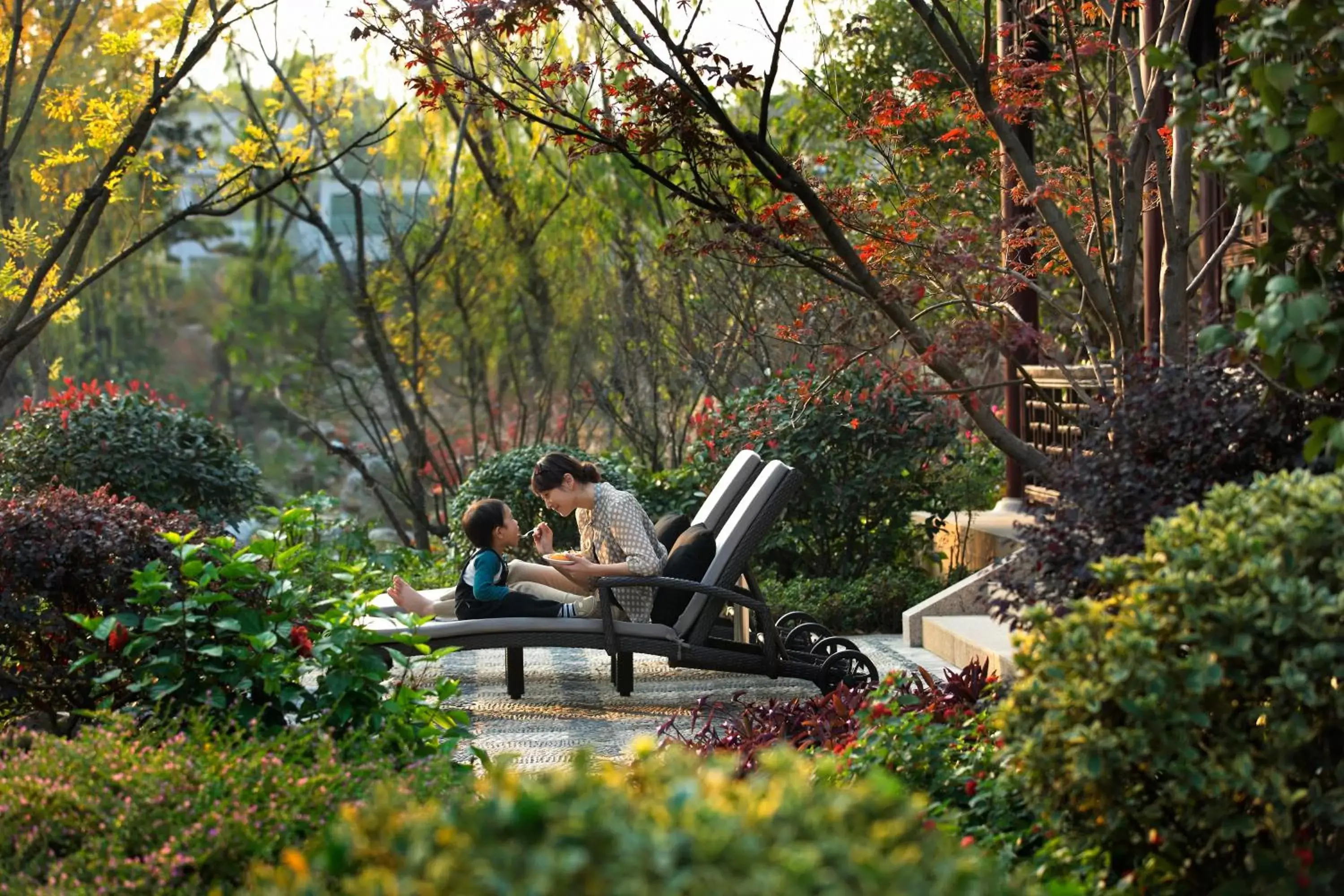 Garden in Four Seasons Hotel Hangzhou at West Lake