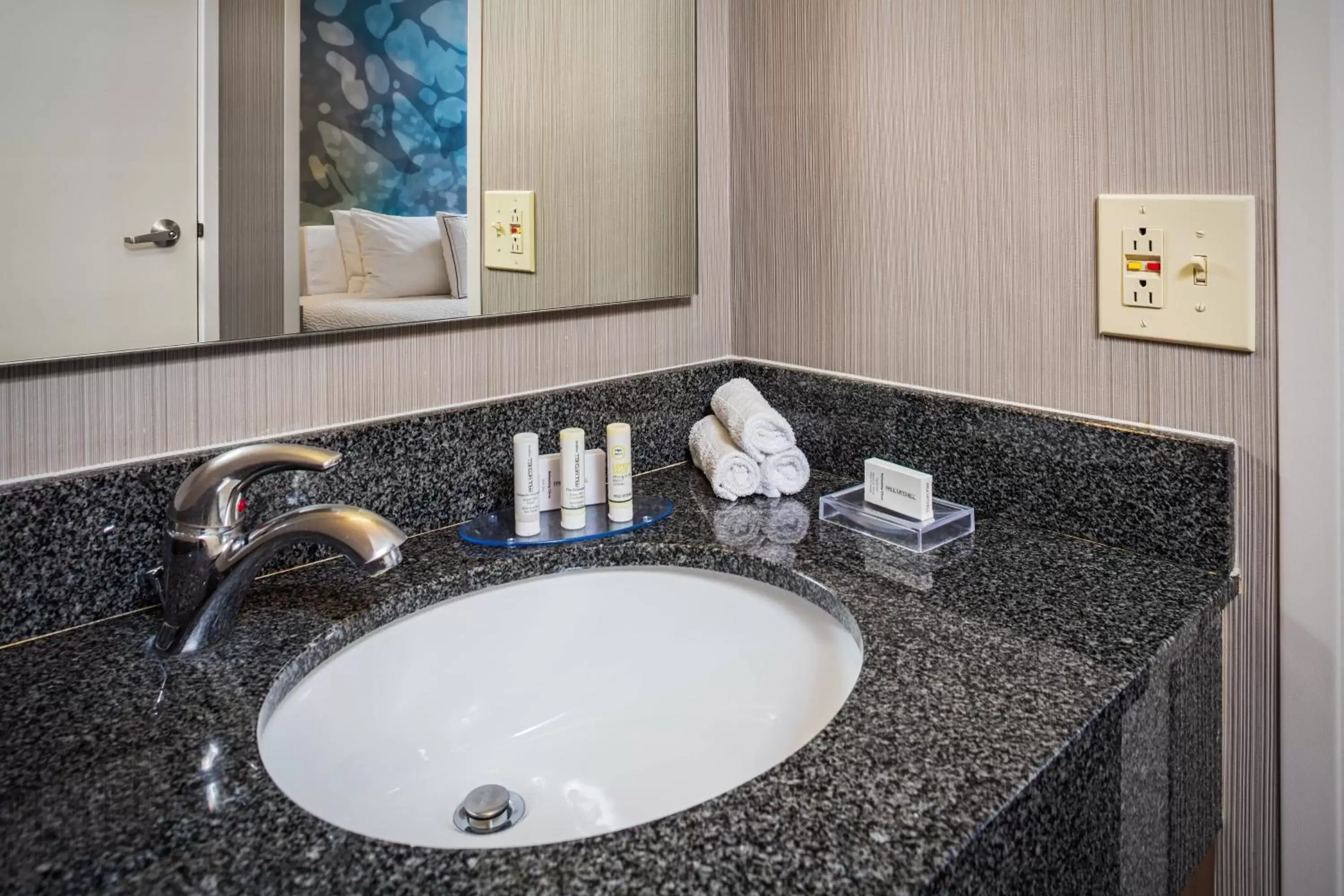 Photo of the whole room, Bathroom in Courtyard by Marriott Riverside UCR/Moreno Valley Area