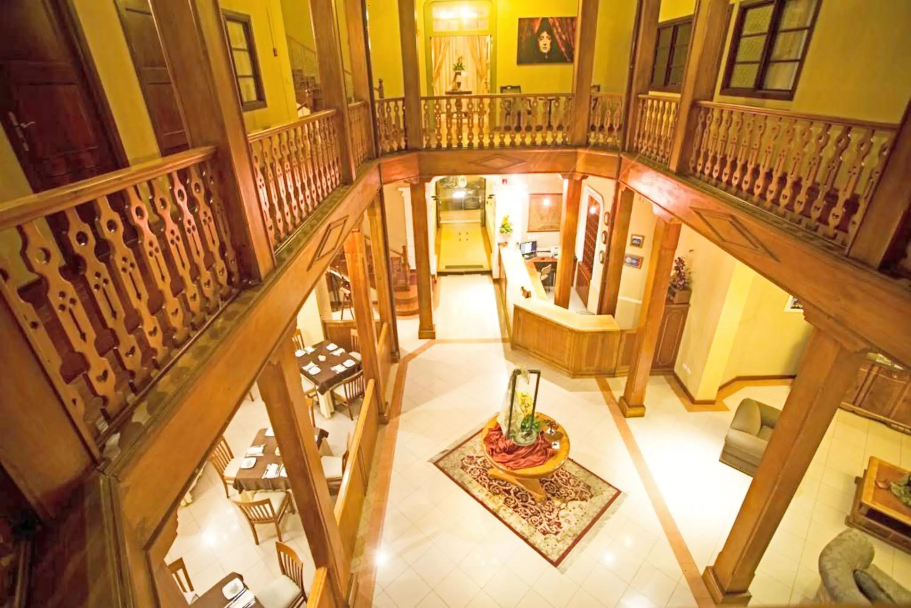 Lobby or reception, Balcony/Terrace in Hotel Carvallo