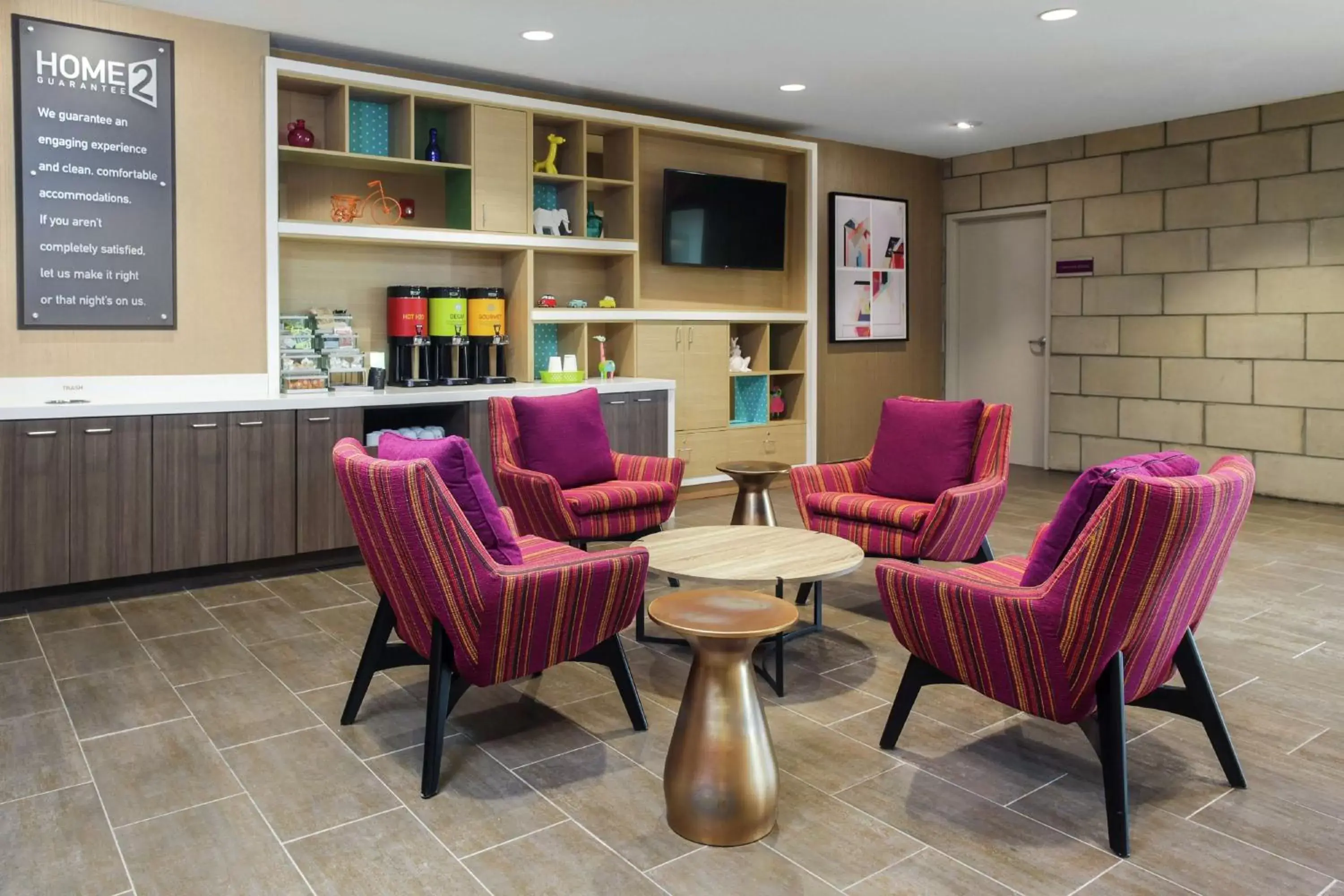 Dining area, Seating Area in Home2 Suites by Hilton Louisville Airport/Expo Center