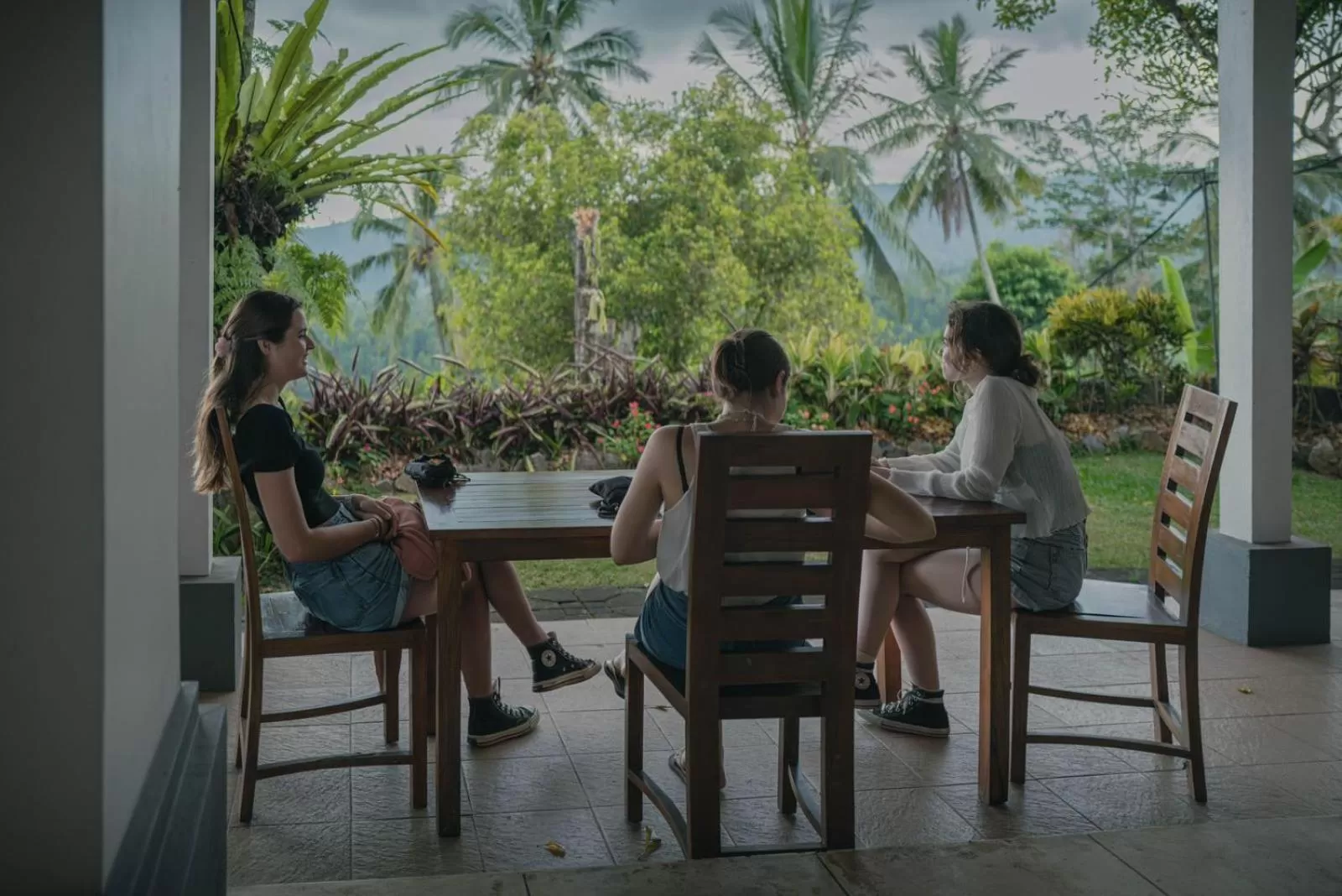 People in VILLA IPSA