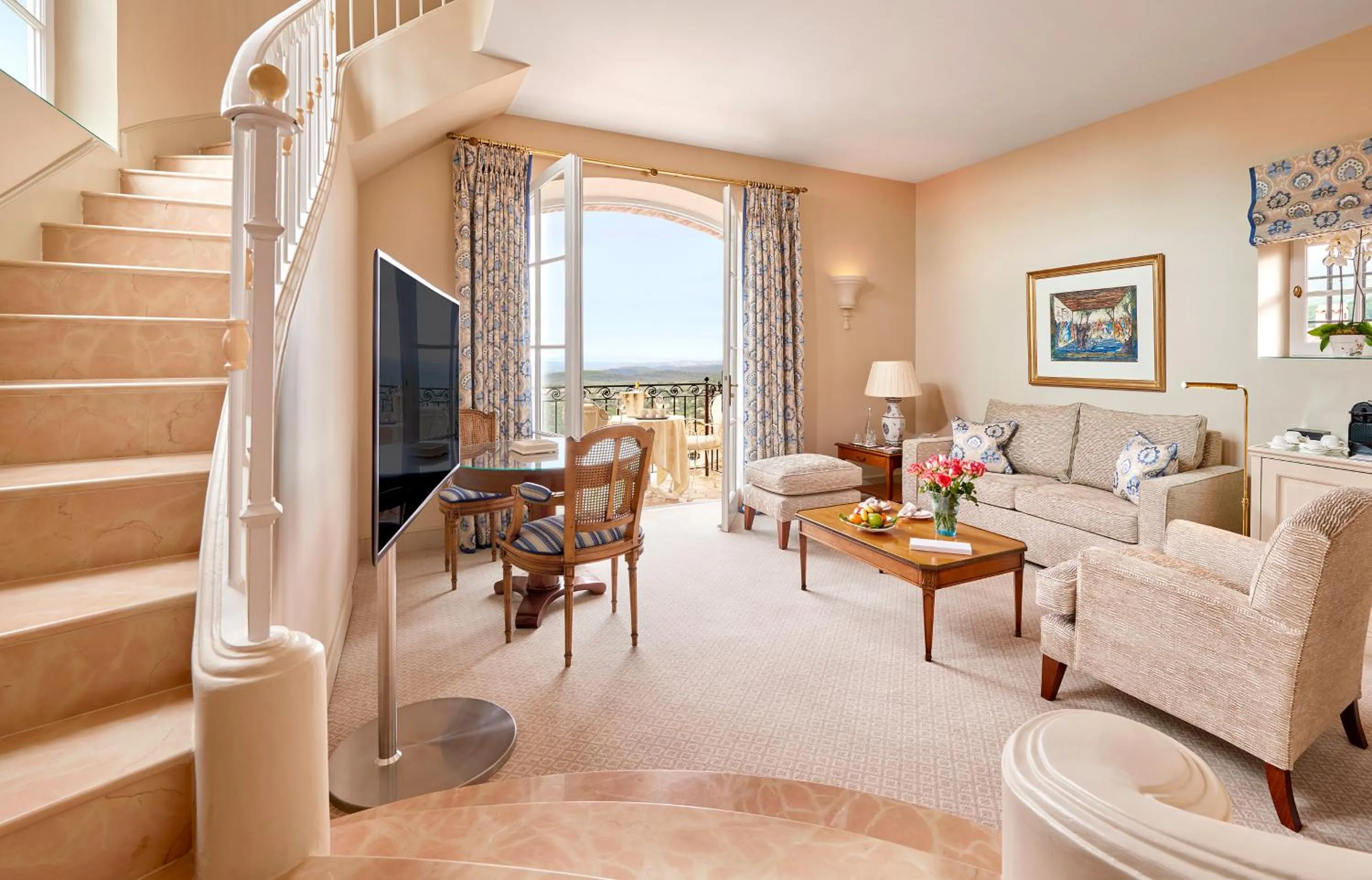 Living room in Château Saint-Martin & Spa, Oetker Hotels