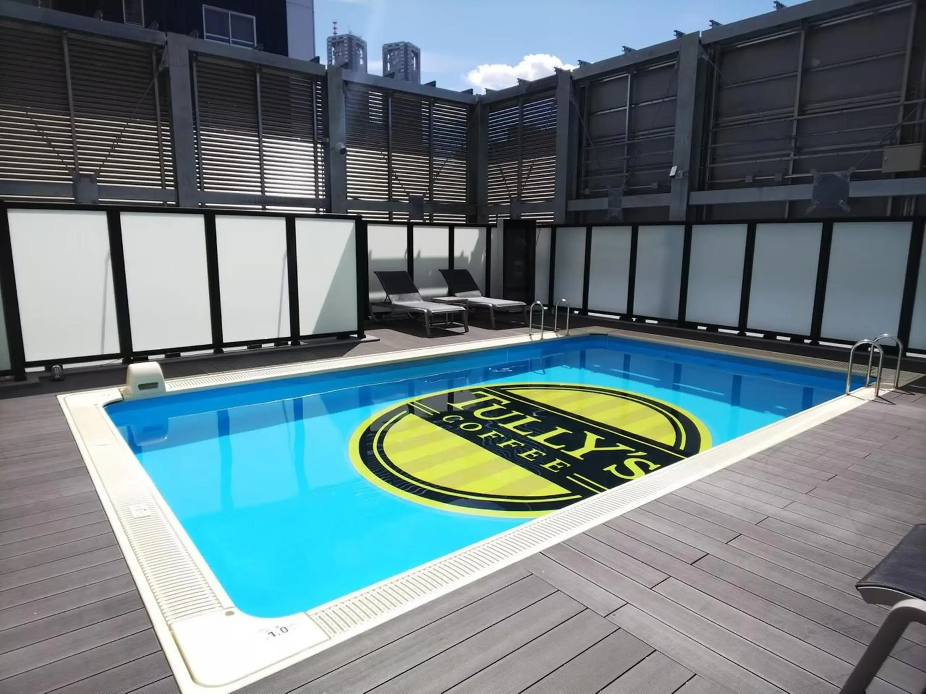 Swimming Pool in APA Hotel & Resort Nishishinjuku-Gochome-Eki Tower