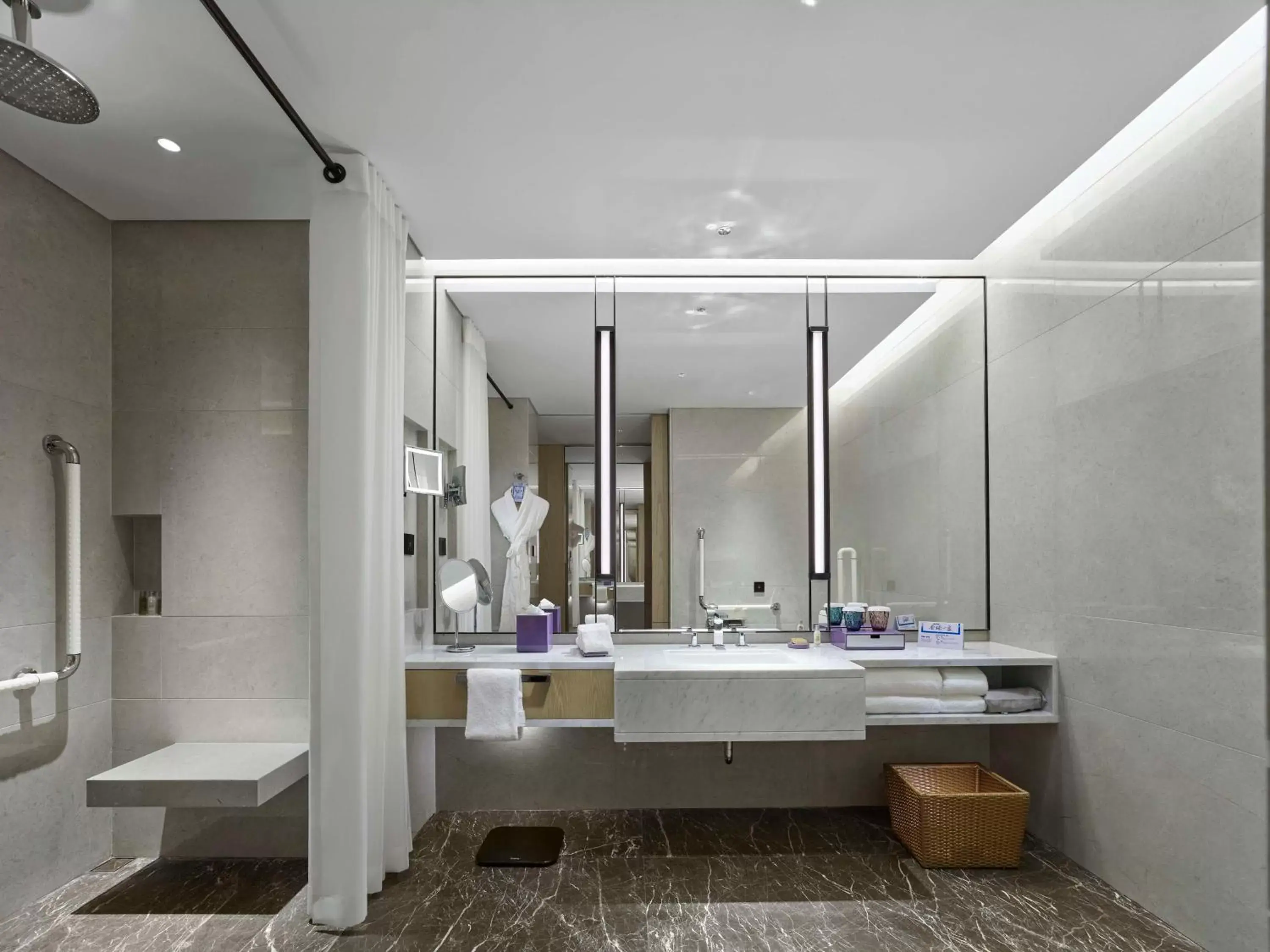 Bathroom in Hilton Foshan Shunde Bathroom in Hilton Foshan Shunde