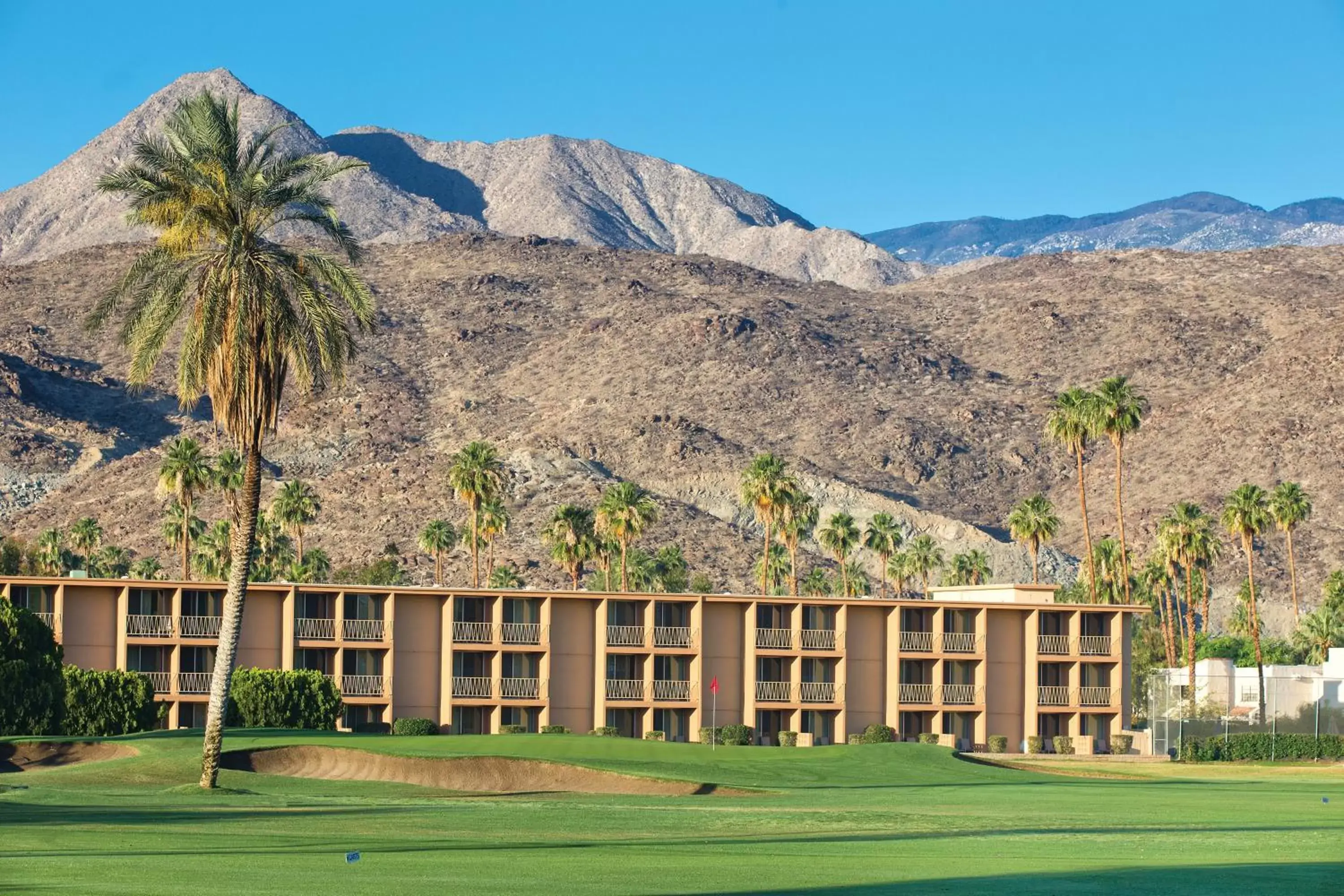 Golfcourse, Property Building in WorldMark Palm Springs - Plaza Resort and Spa