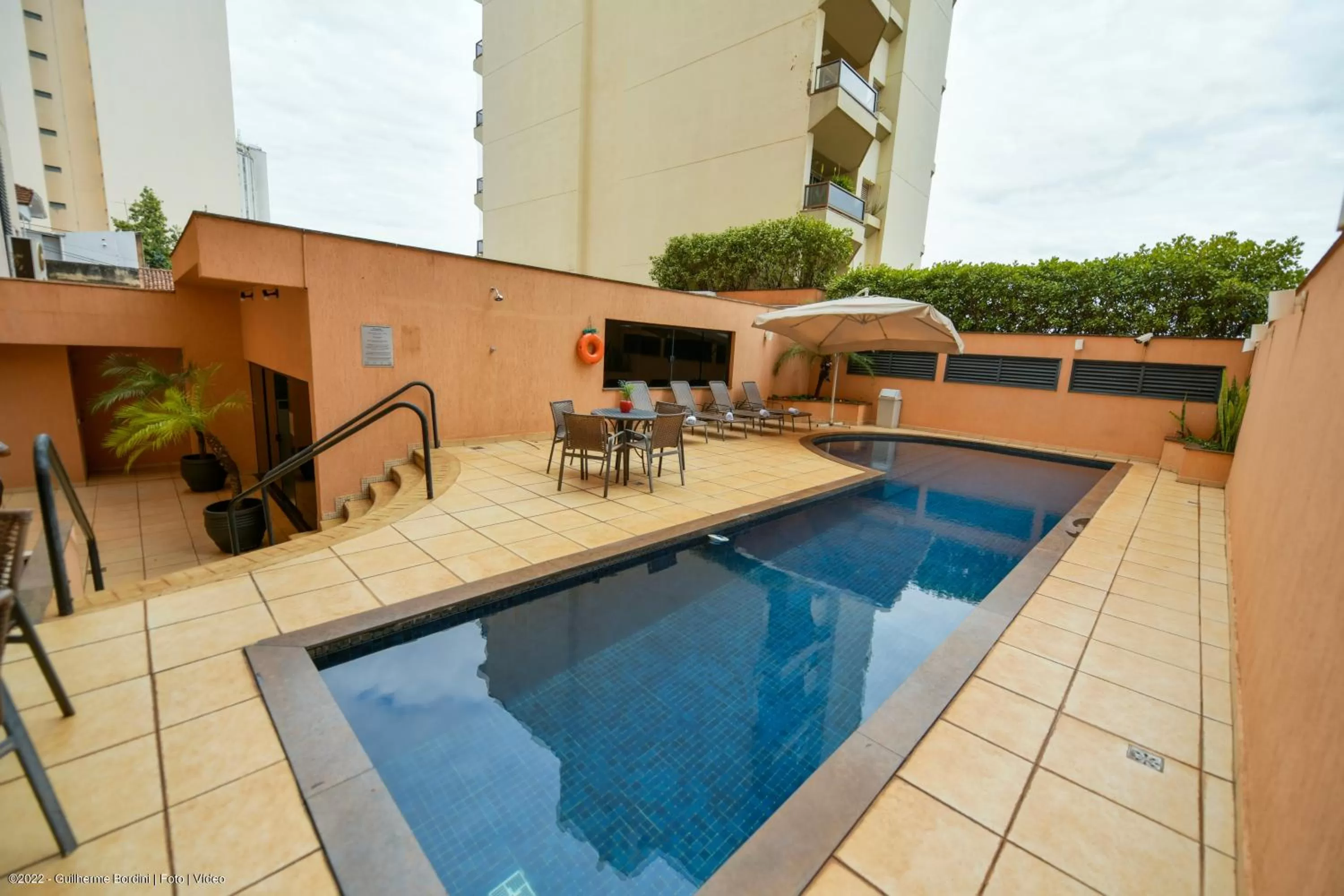 Swimming pool in Nobile Inn Executive Ribeirao Preto