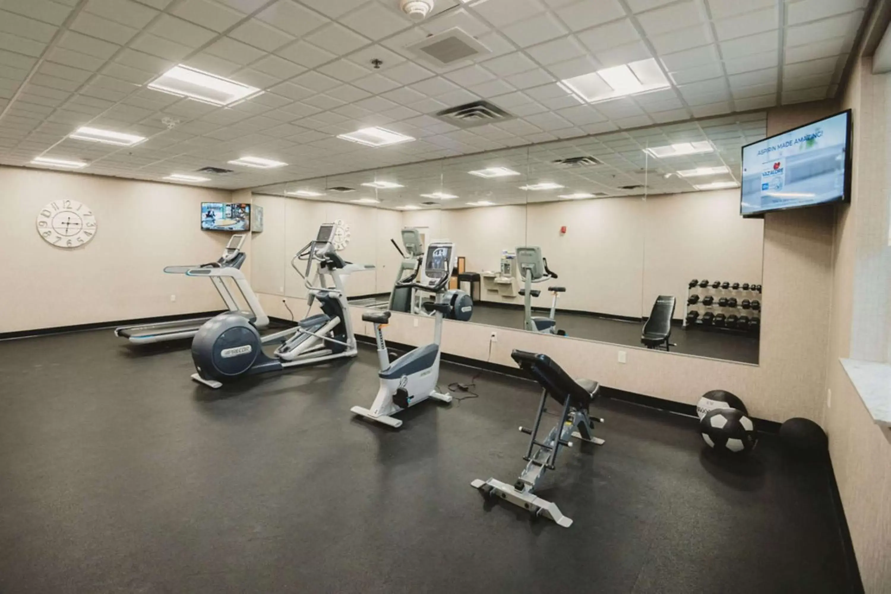 Fitness centre/facilities, Fitness Center/Facilities in Best Western Plus Lakeview Hotel