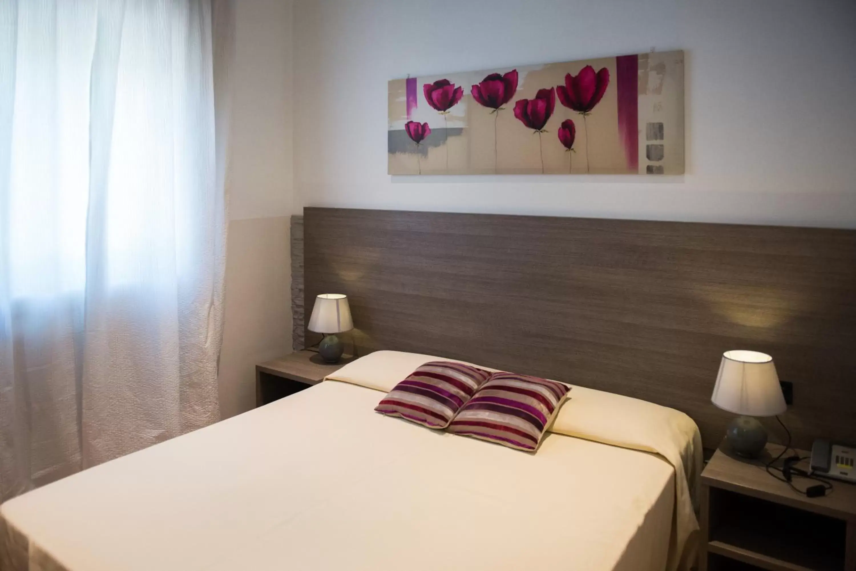 Bed, Room Photo in Albergo Grappolo D'oro