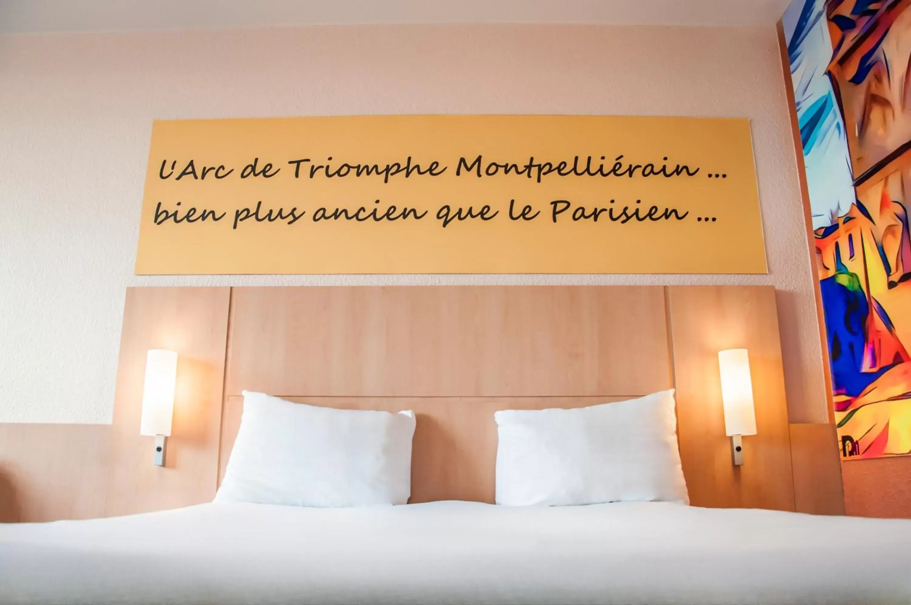 Bed in ibis Montpellier Centre Comedie