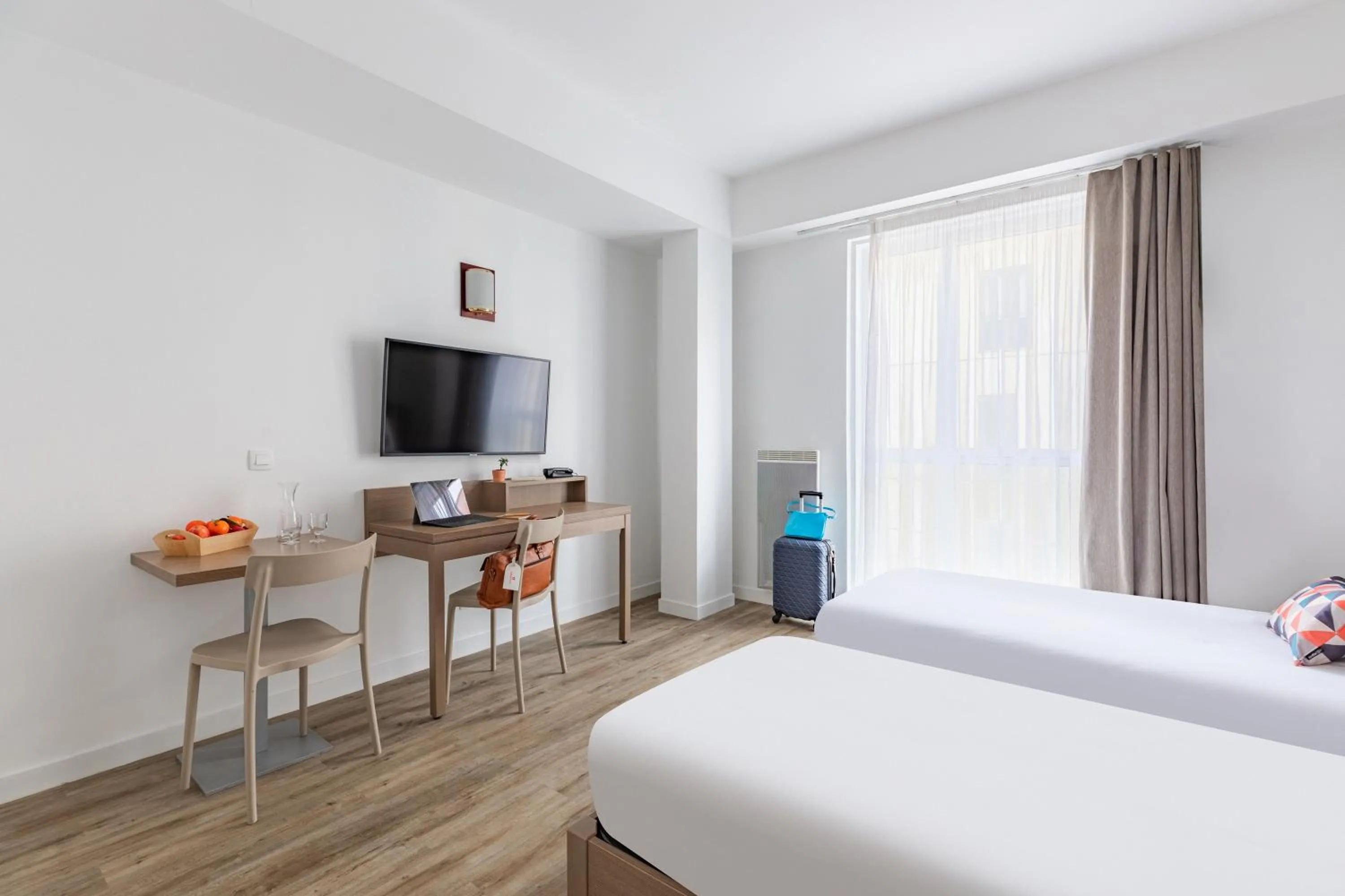 Bed in Appart'City Confort Le Mans Centre