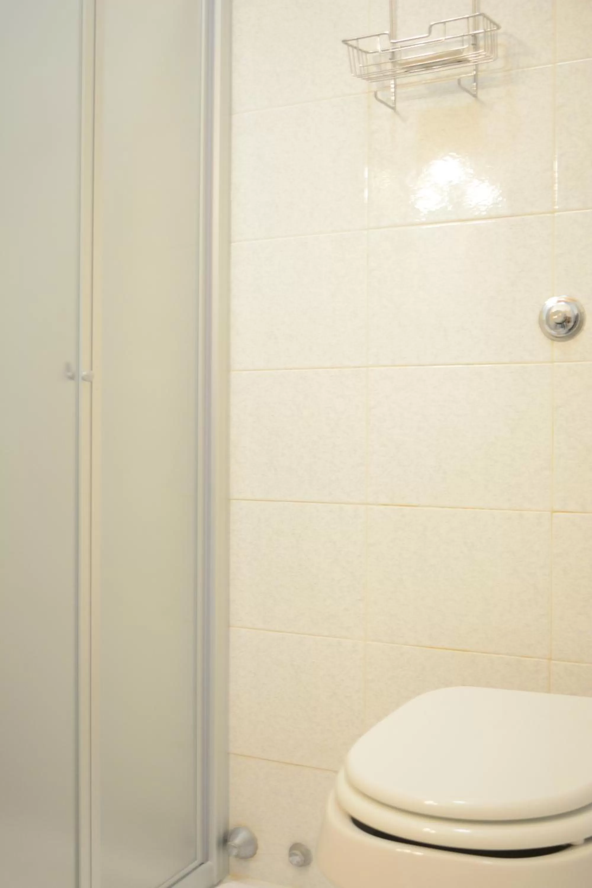 Bathroom in Cantina Dell'Arte