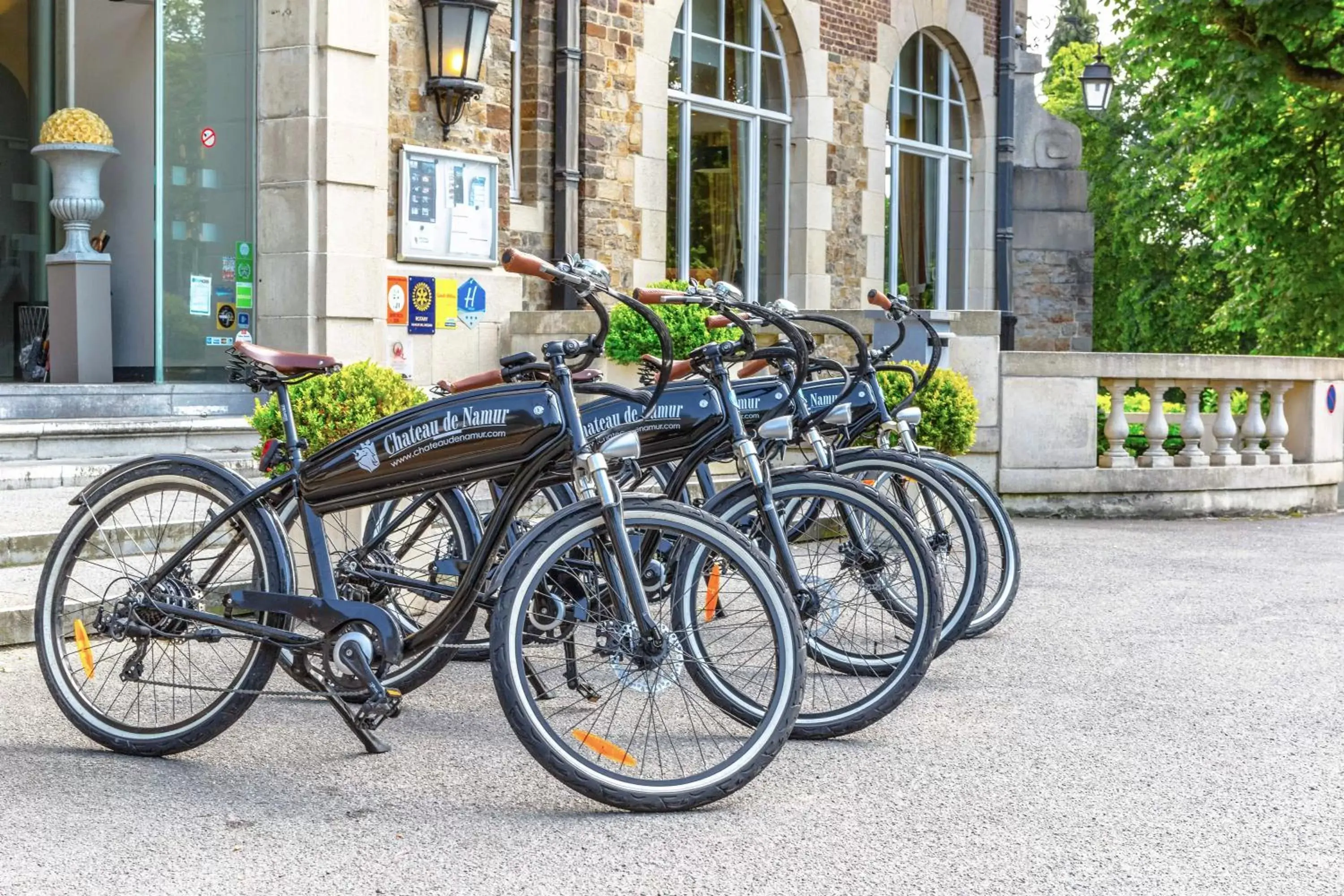 Cycling, Other Activities in Le Chateau de Namur