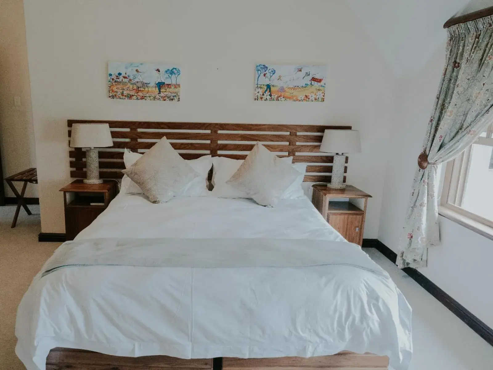 Bed in Cana Vineyard Guesthouse