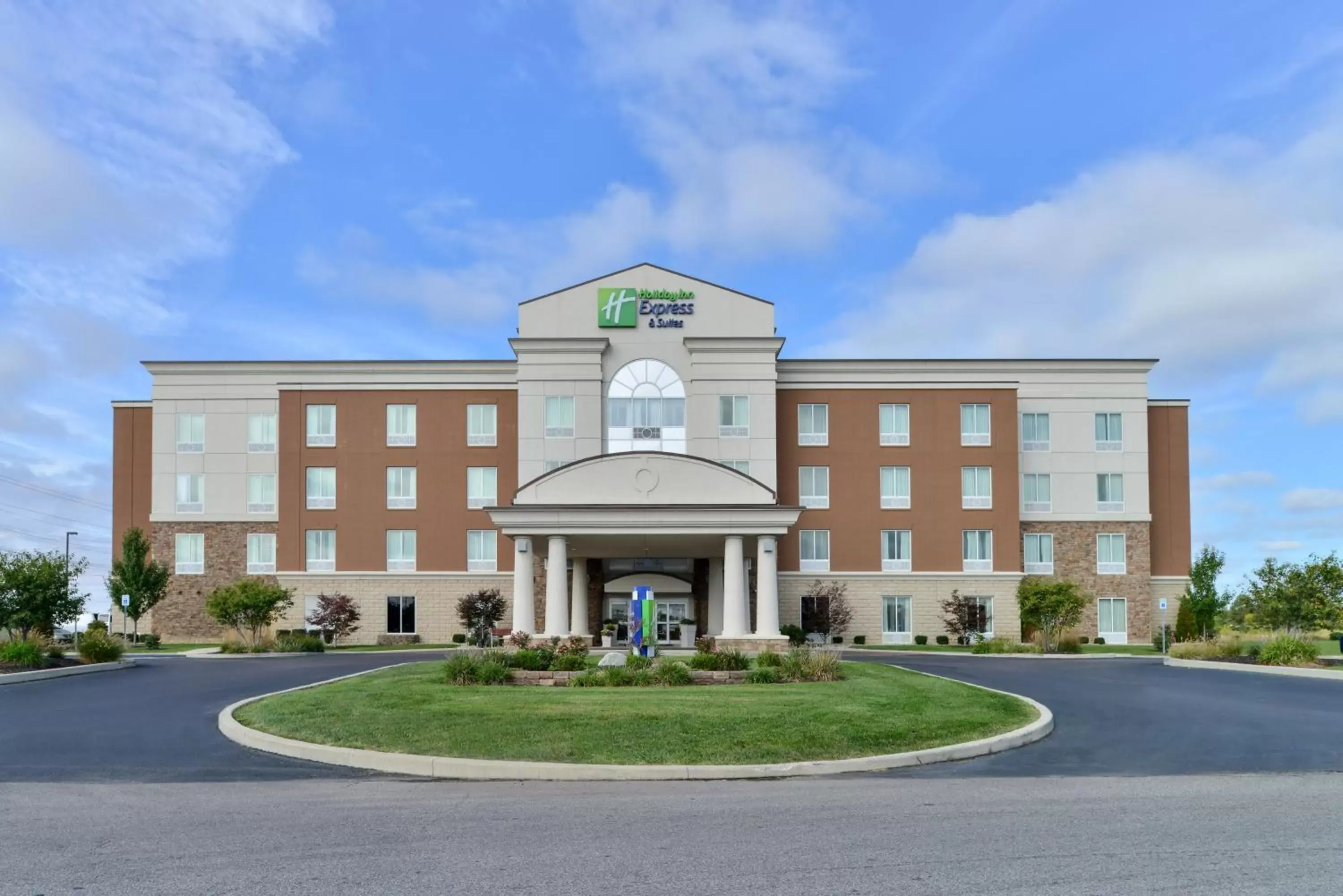 Property Building in Holiday Inn Express Hotel & Suites Terre Haute, an IHG Hotel