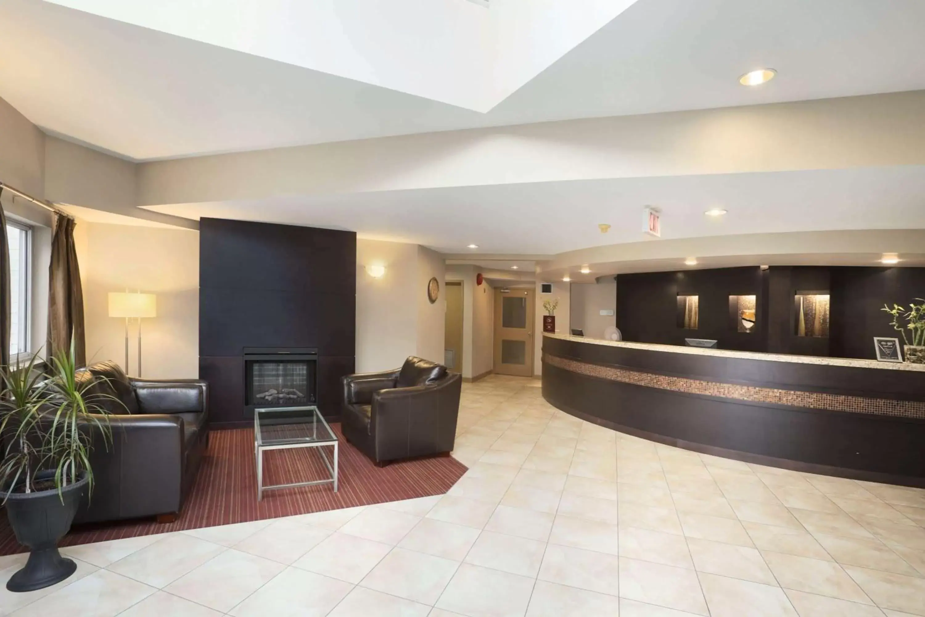Lobby or reception in Super 8 by Wyndham West Kelowna BC Lobby or reception in Super 8 by Wyndham West Kelowna BC