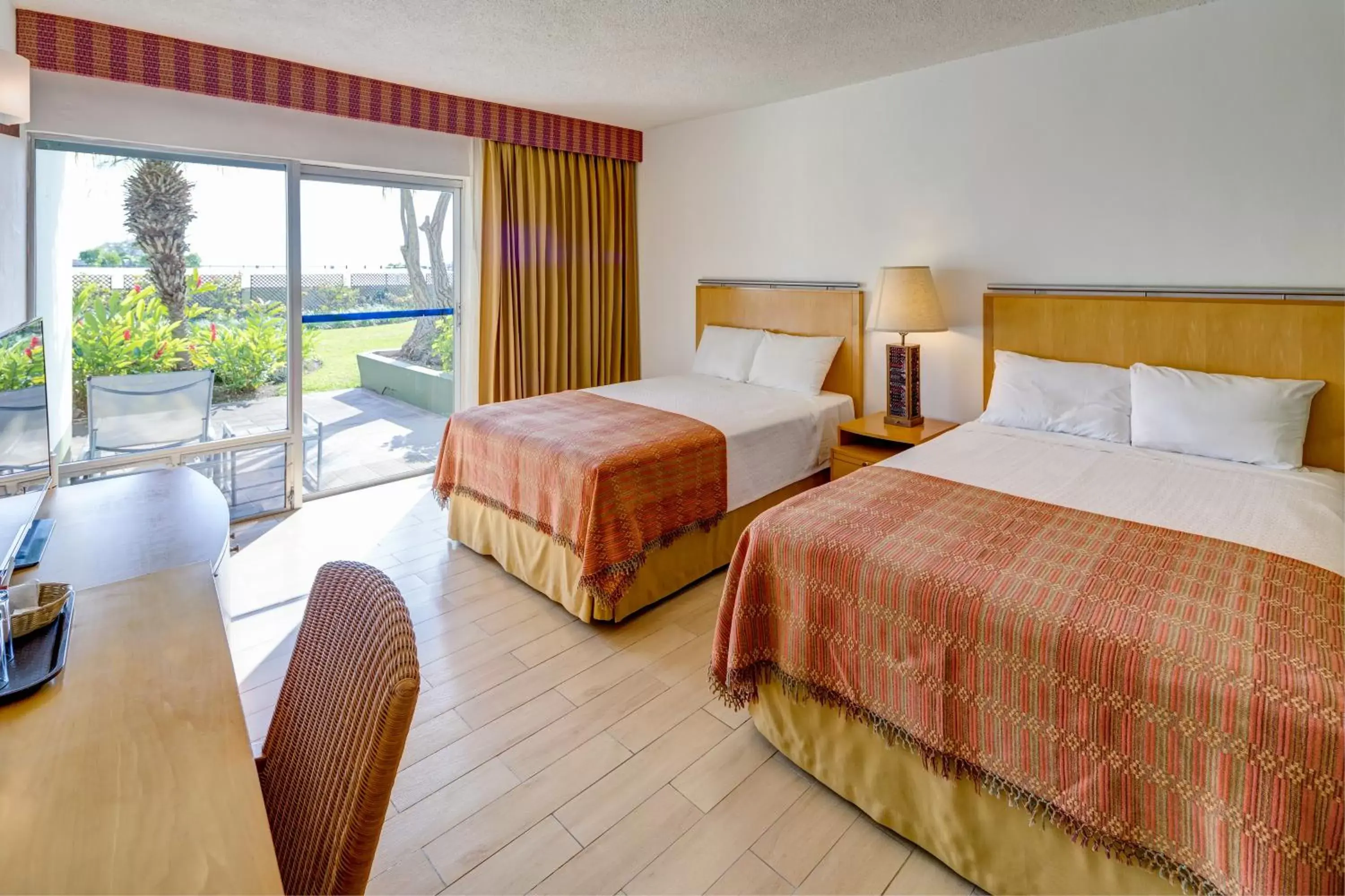 Bedroom, Bed in Porta Hotel del Lago