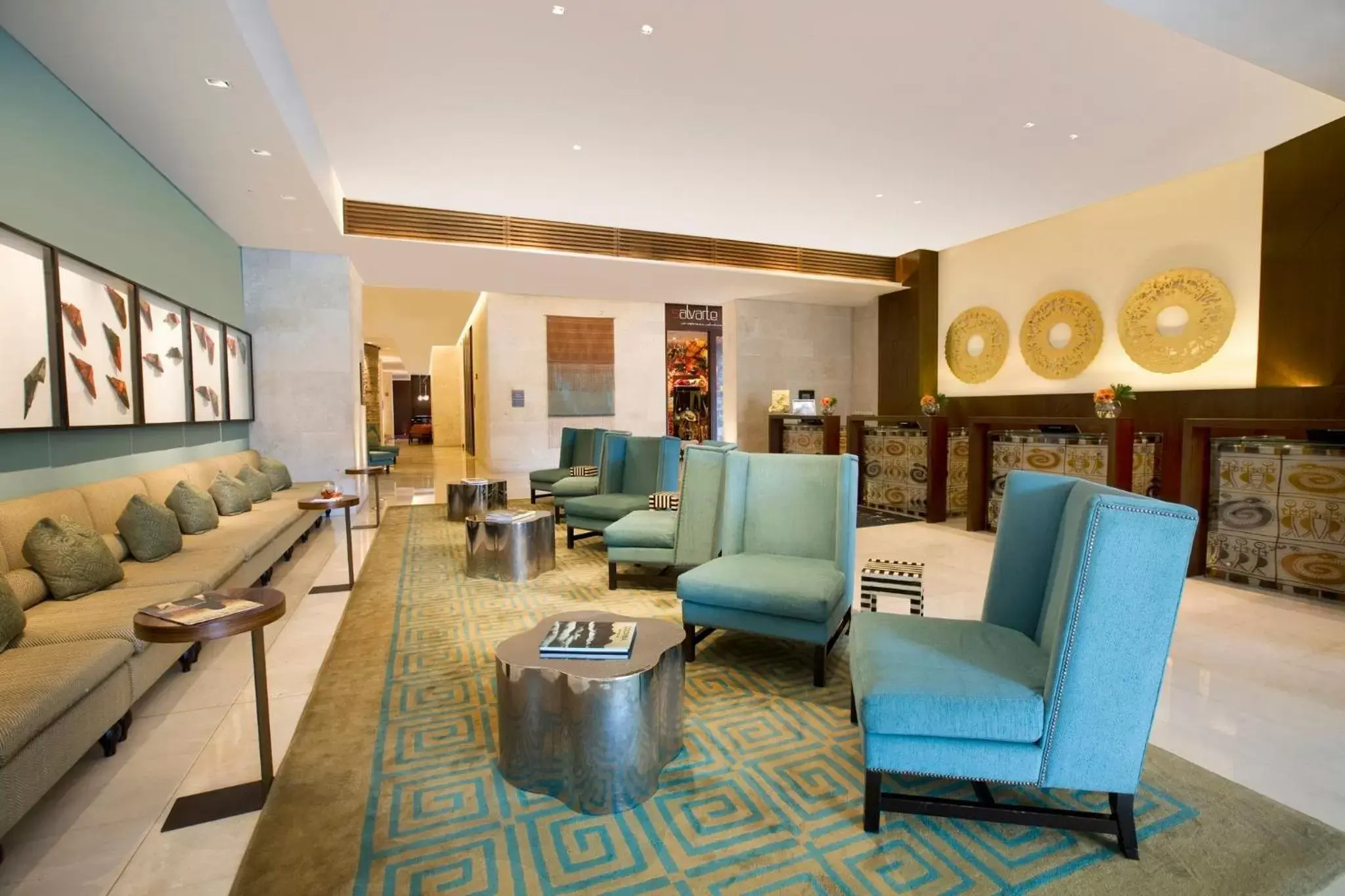 Lobby or reception, Seating Area in Bogotá Marriott Hotel