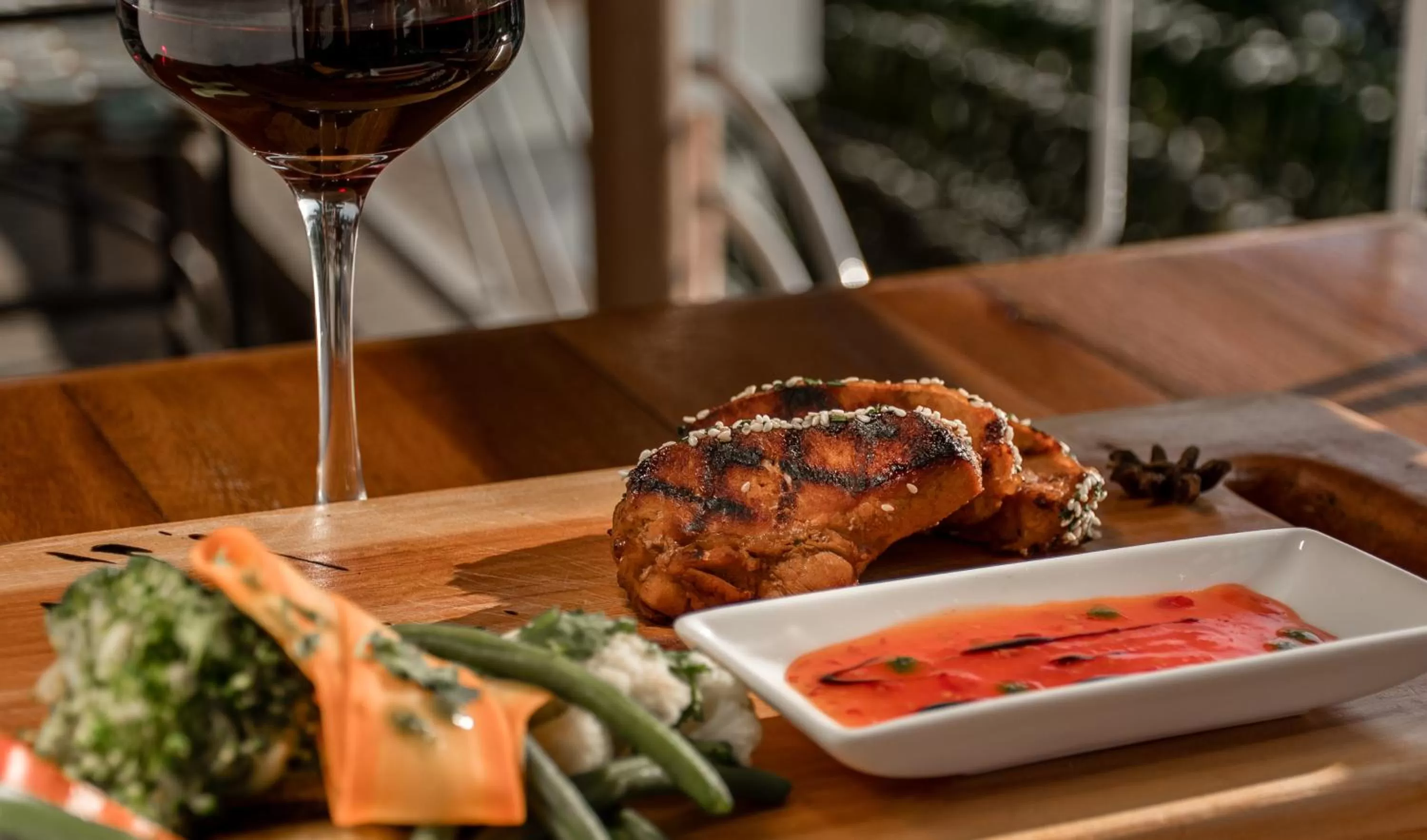 Restaurant/places to eat in Hotel Safari Gate