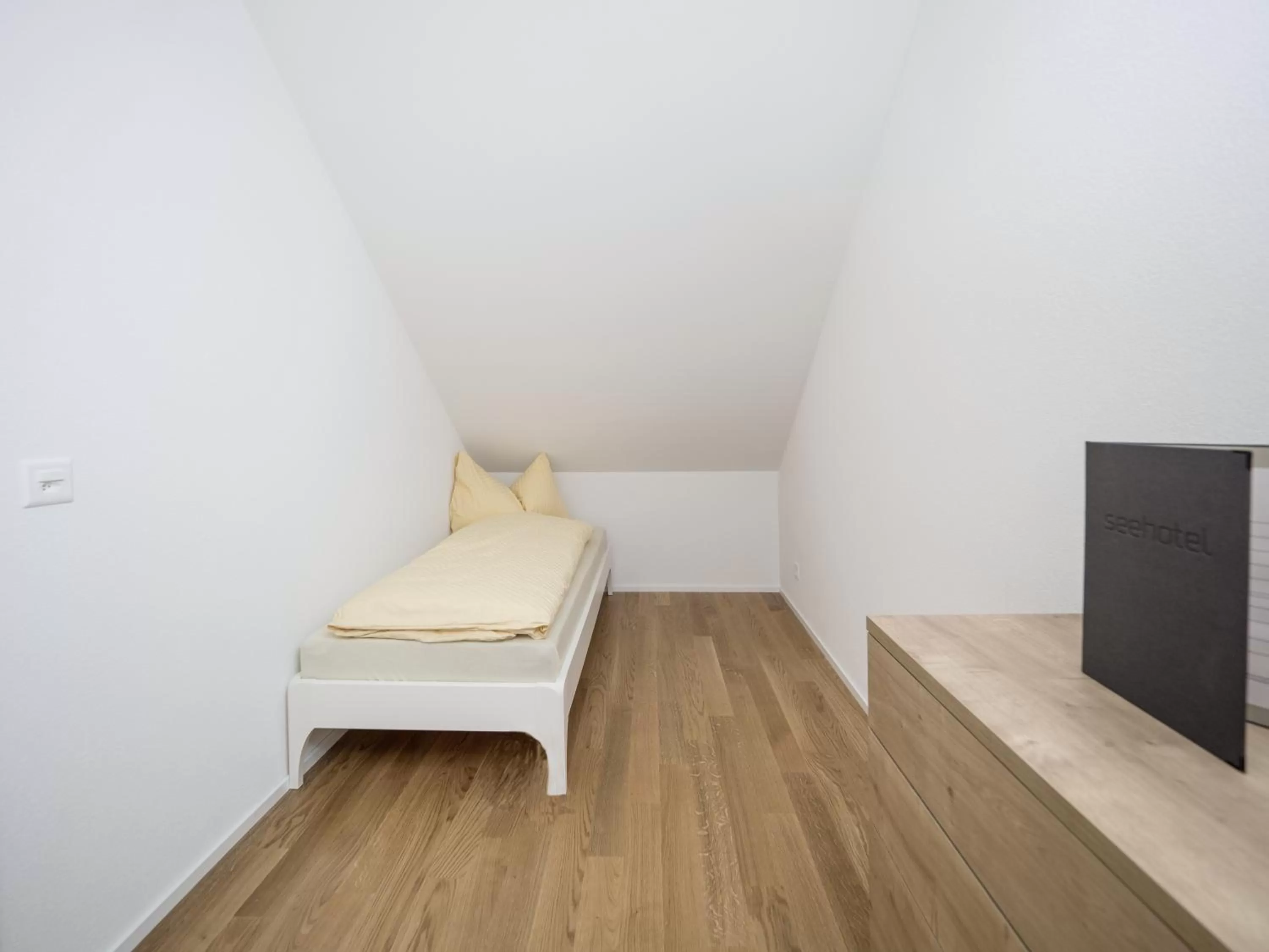 Bedroom, Bed in Aparthotel Bären